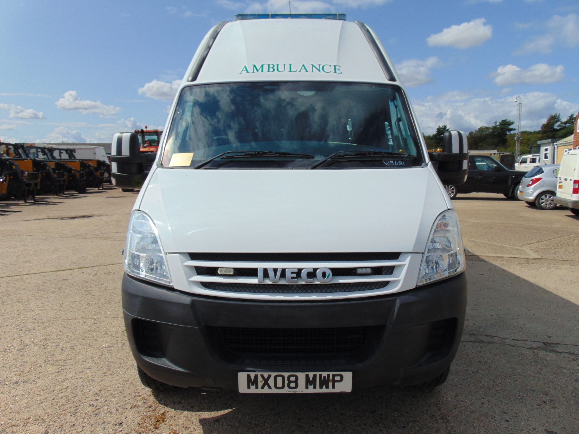 2008 Iveco Daily 65C18V 3.0 HPT Long Wheel Base High roof panel van ONLY 15,366 MILES! - Image 2 of 35