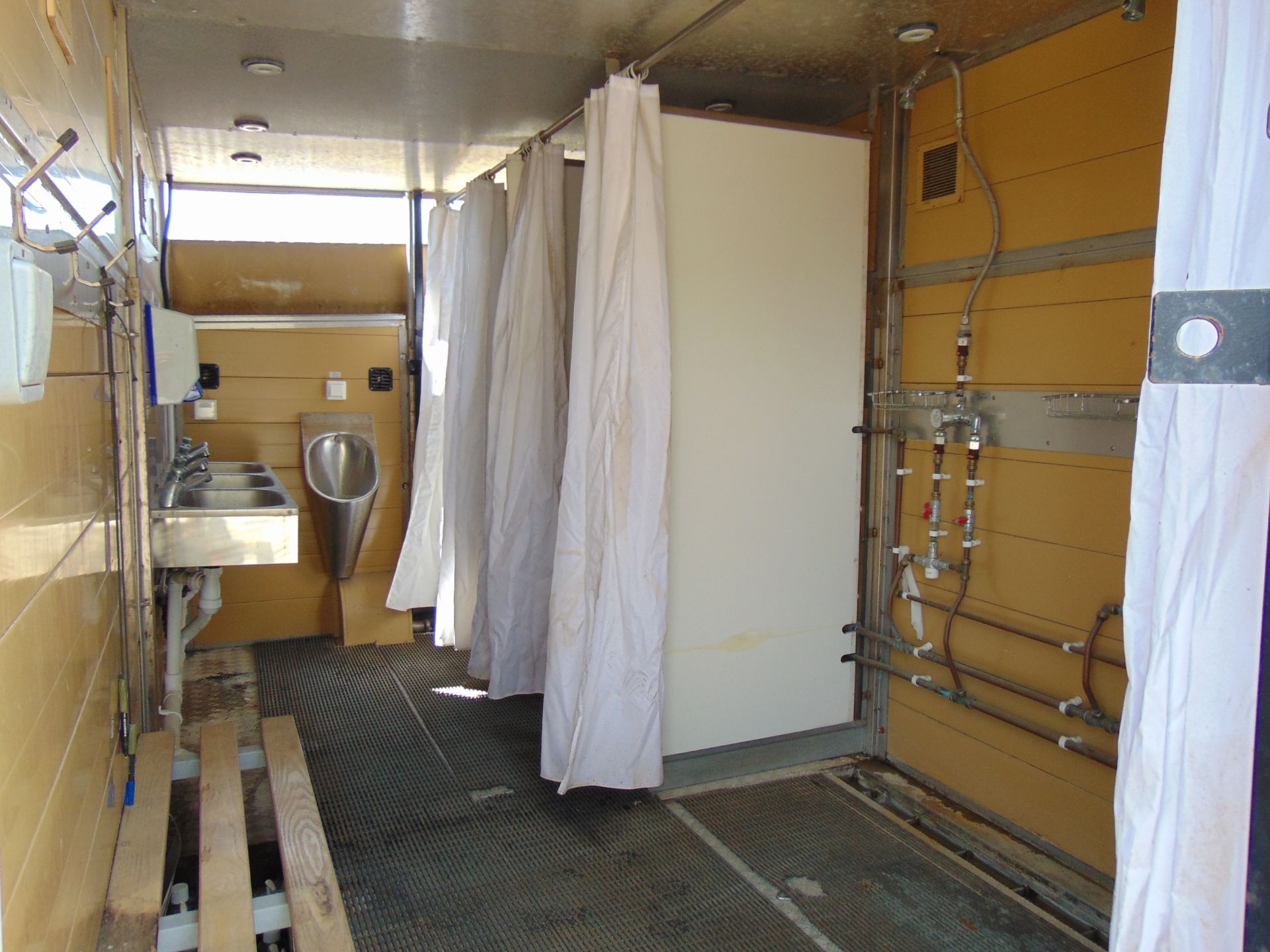 Acclimatise Mobile Tactical Base Ablution Unit - Image 19 of 38