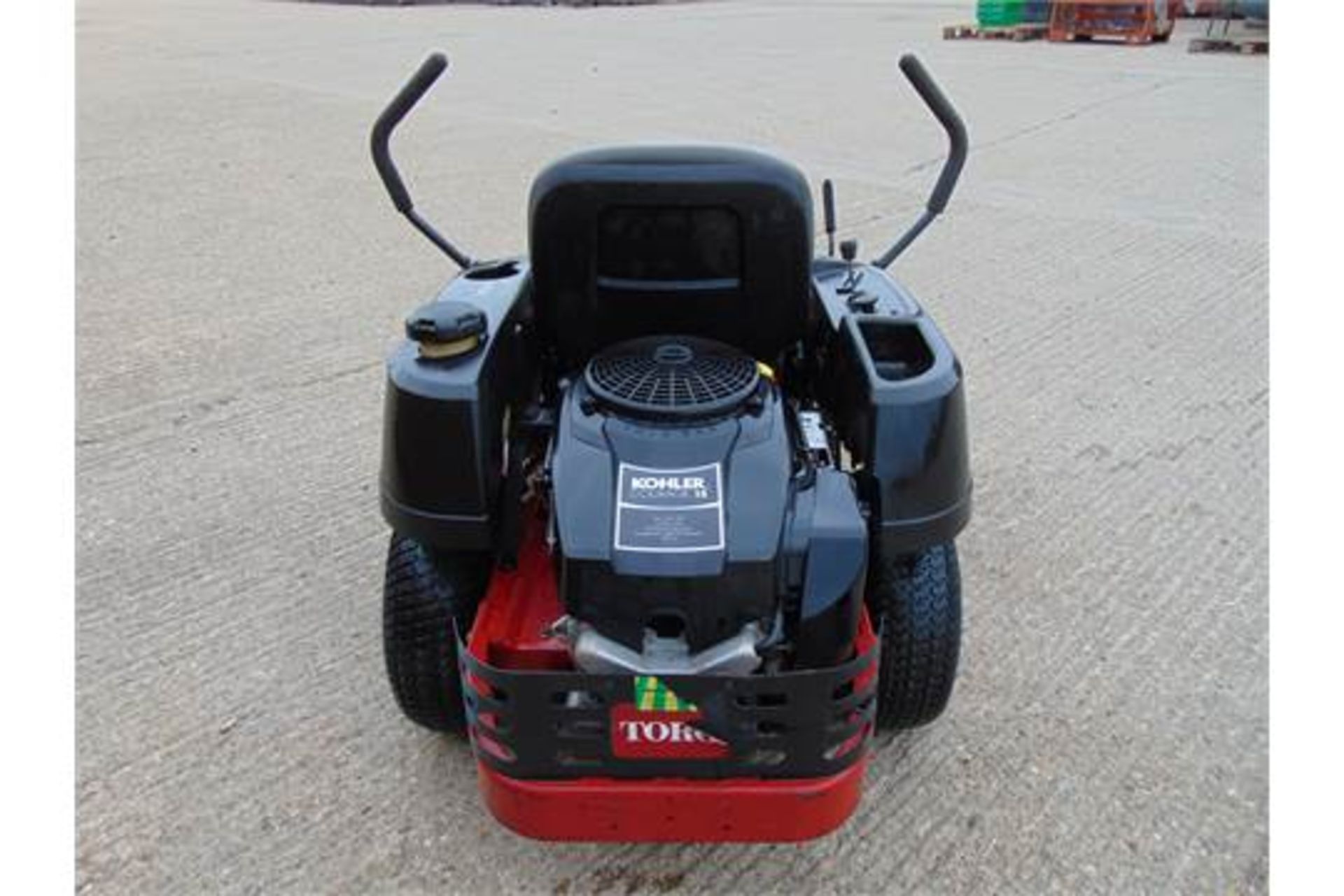 Toro ZS 3200S Timecutter Zero Turn Ride on Lawnmower - Image 7 of 14