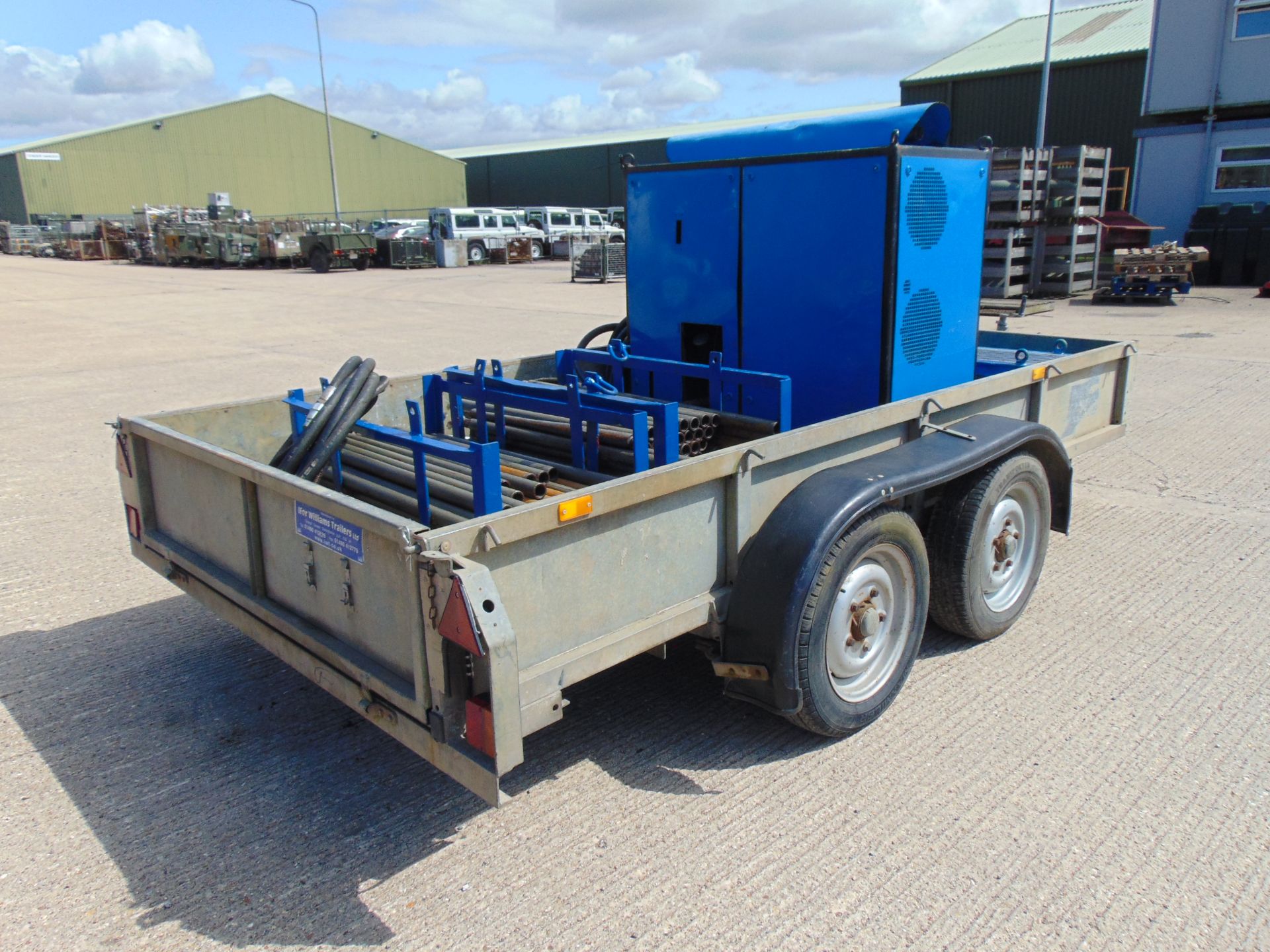 Grundoburst Trailer Mounted 40 ton Pipe Bursting Rig and Hoses - Image 6 of 24