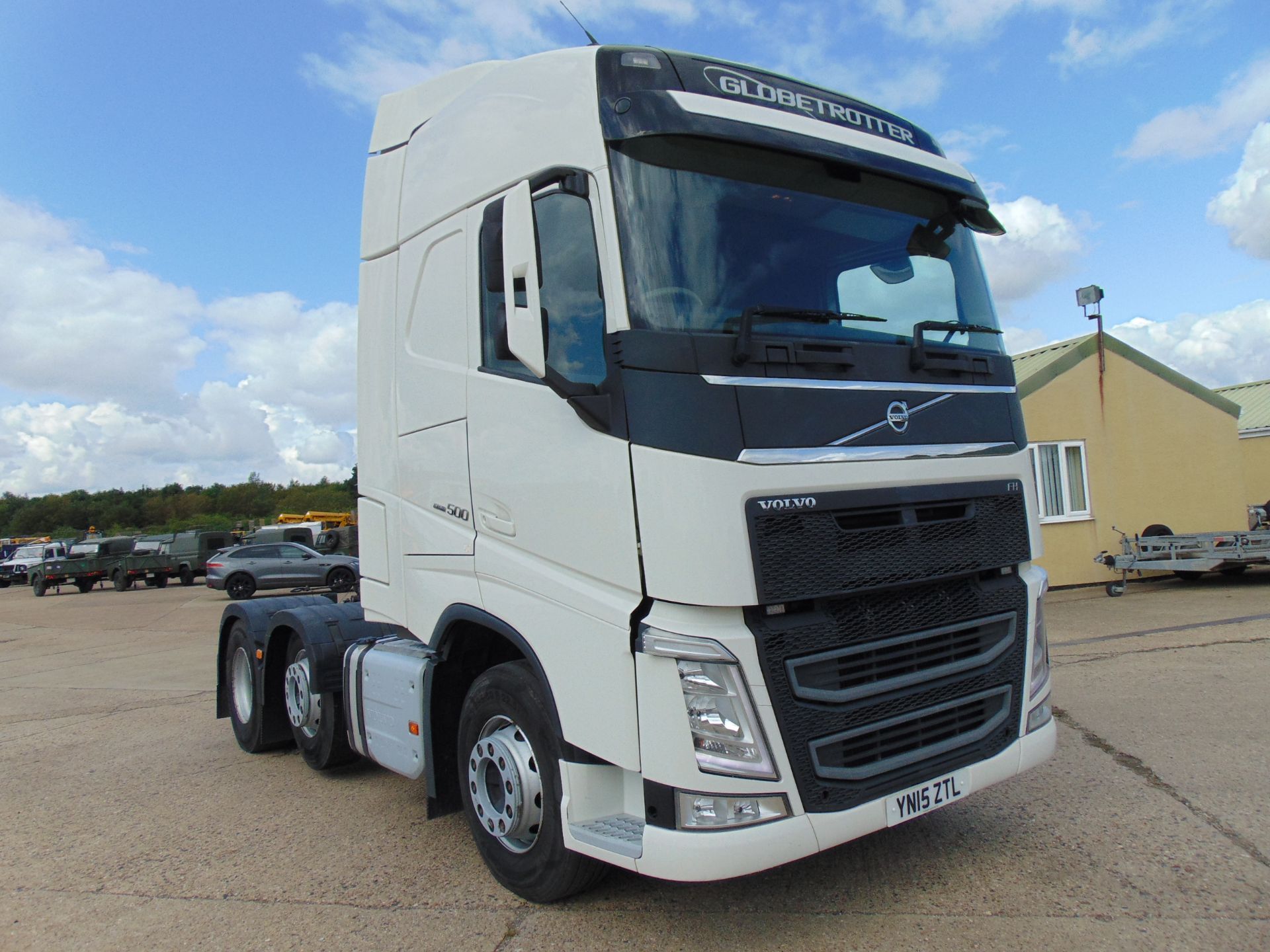 2015 Volvo FH 500 Globetrotter 6x2 44ton Tractor unit