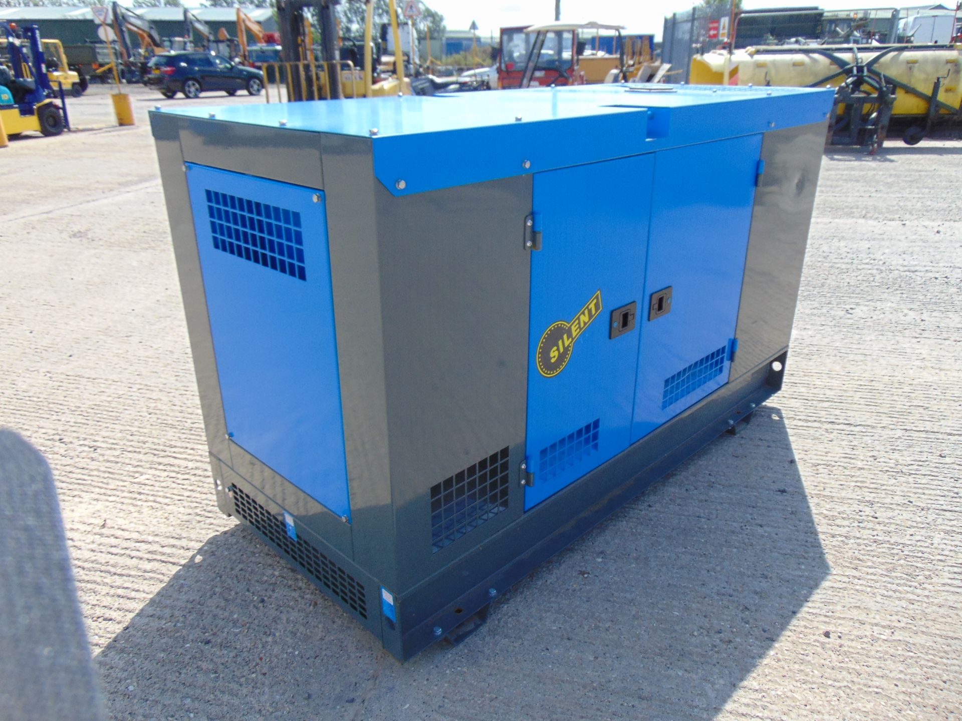 UNISSUED WITH TEST HOURS ONLY 50 KVA 3 Phase Silent Diesel Generator Set - Image 7 of 18