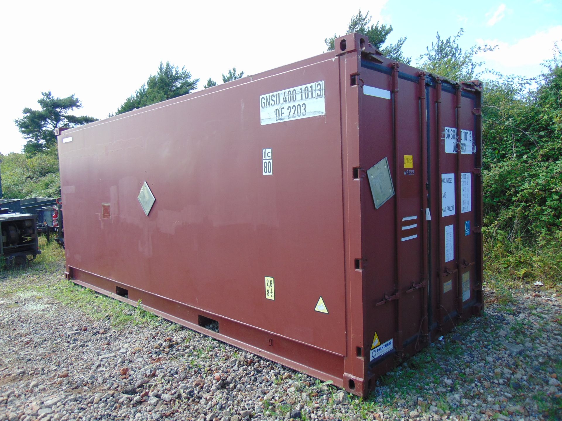 20ft ISO Shipping Container Open-top-variant with Swiveling Rooftop Crossbeam