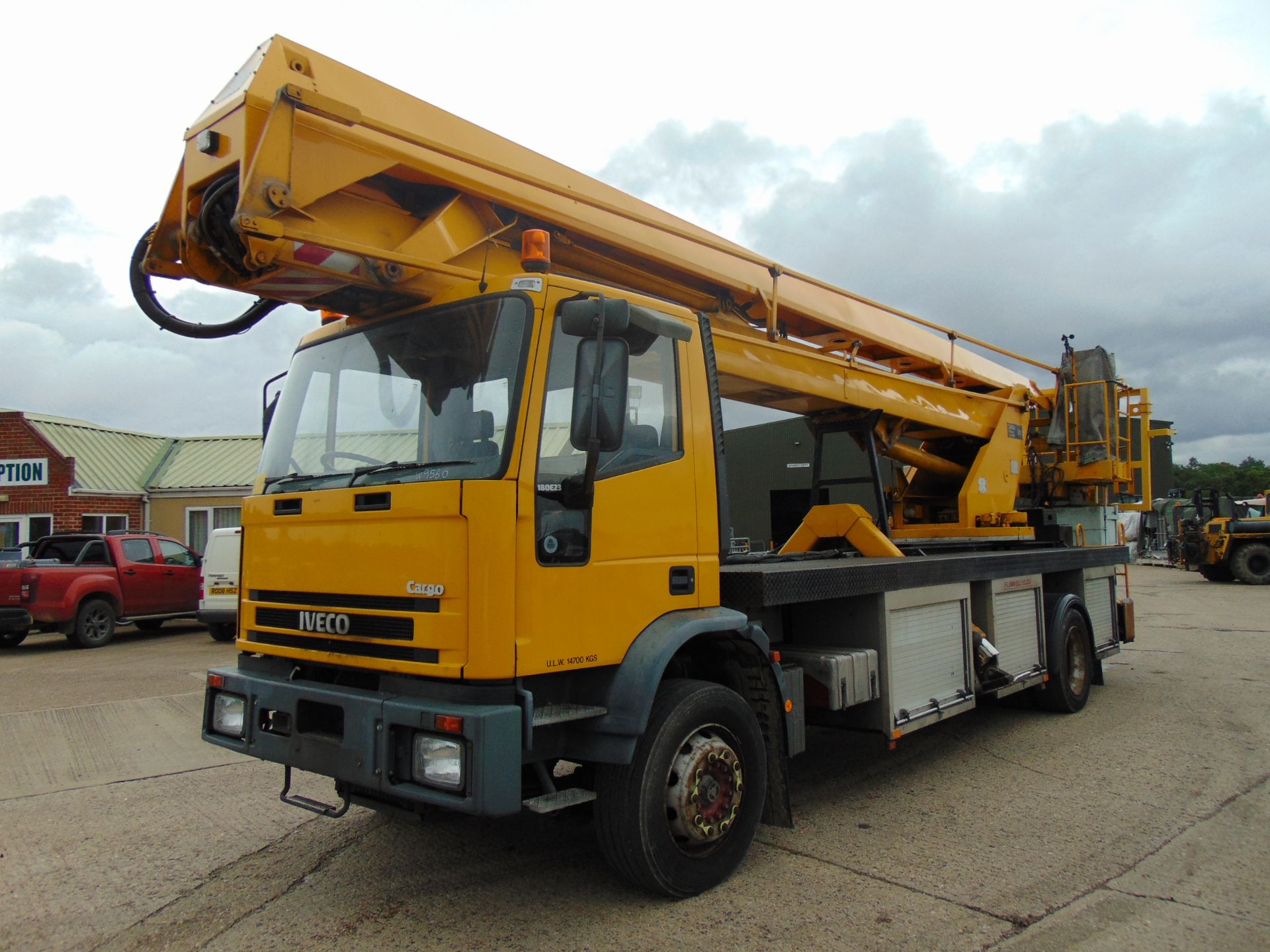 Iveco Eurocargo 180E23 Mobile Access Platform ONLY 9,827 MILES! - Image 4 of 28