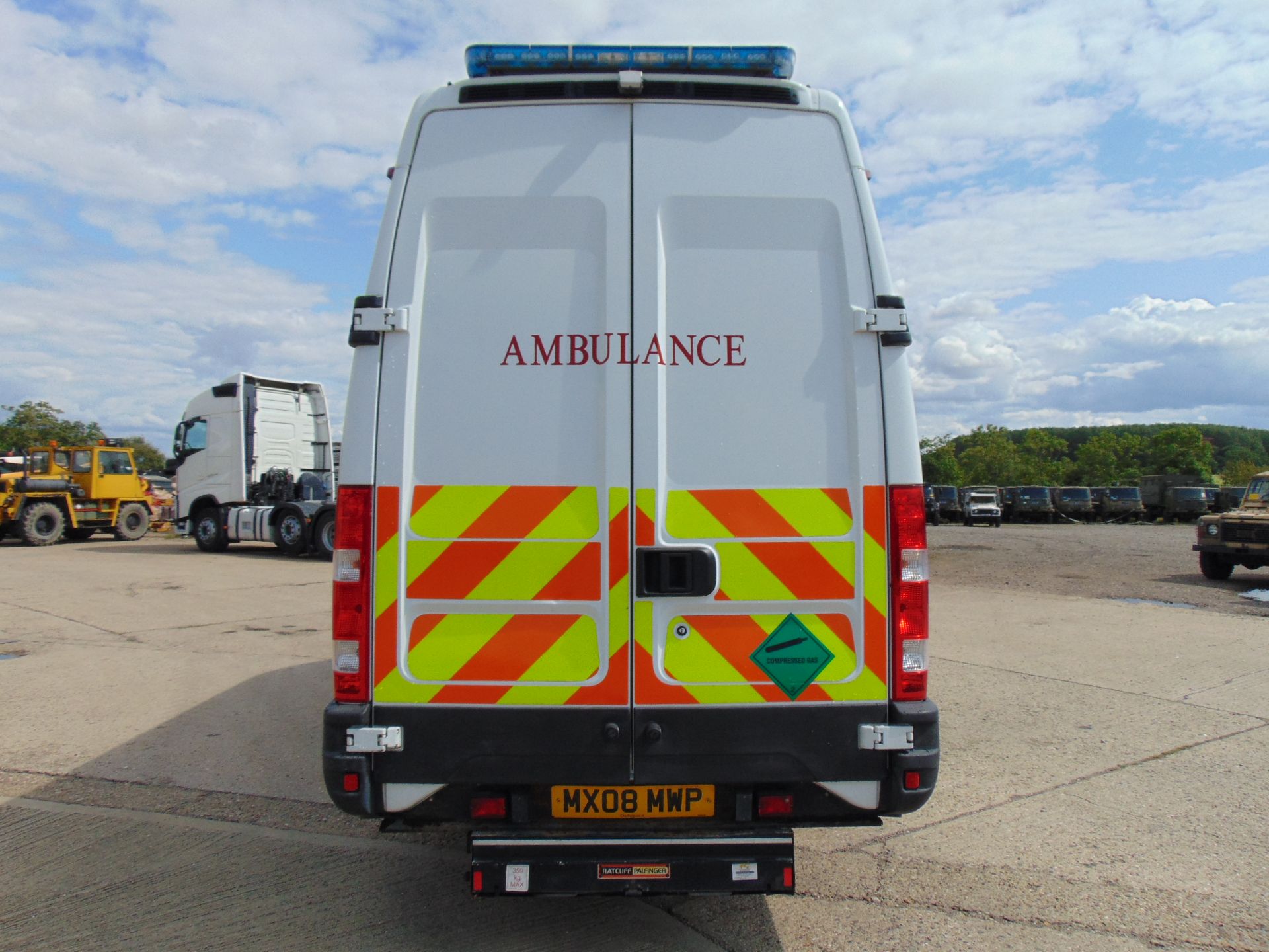 2008 Iveco Daily 65C18V 3.0 HPT Long Wheel Base High roof panel van ONLY 15,366 MILES! - Image 7 of 35