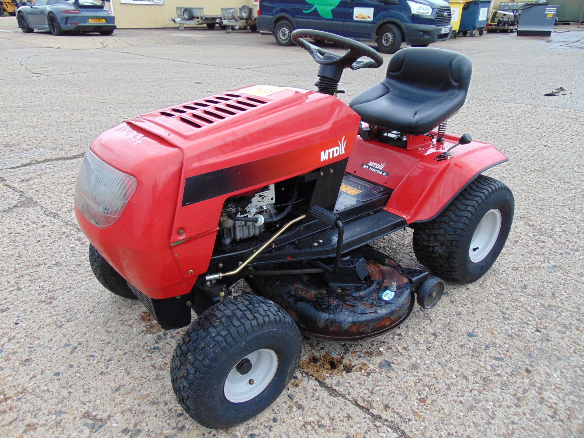 MTD RS 115/96B Ride On Lawn Mower - Image 3 of 15