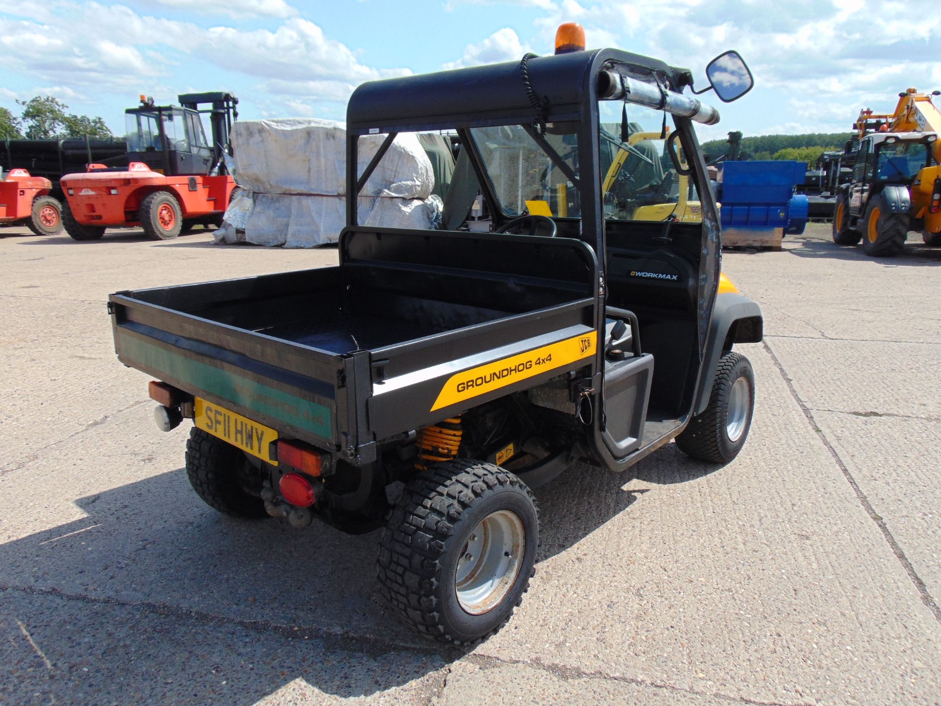 2011 JCB Workmax Groundhog 4WD Diesel Utility Vehicle ONLY 591 HOURS! - Image 6 of 19