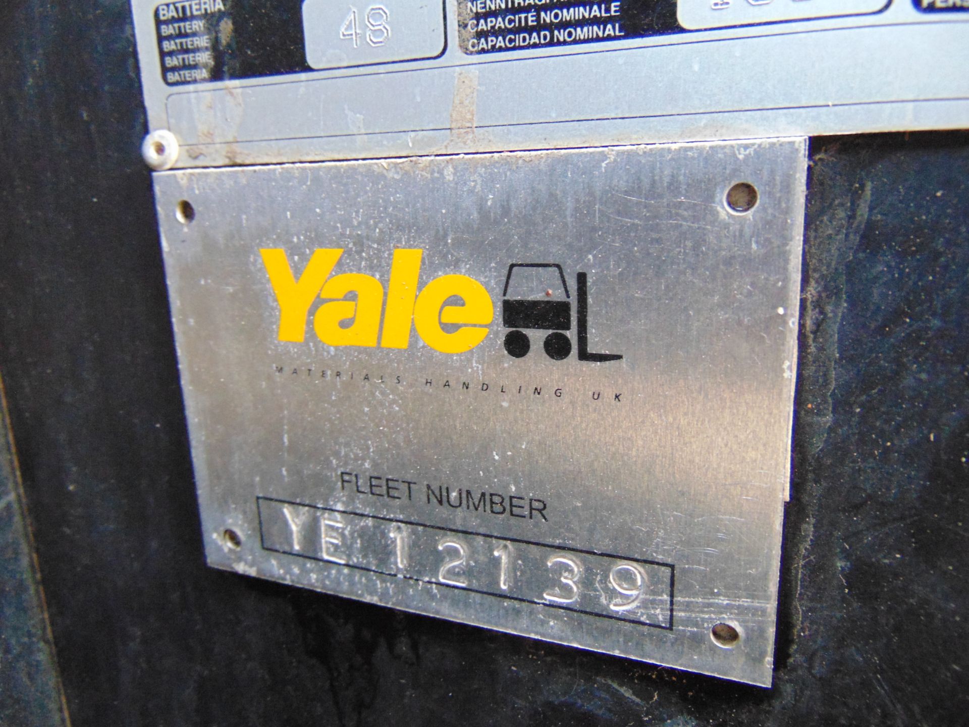 Yale MR16 Electric Reach Fork Lift Truck c/w Battery Charger ONLY 703 hours! - Image 19 of 19