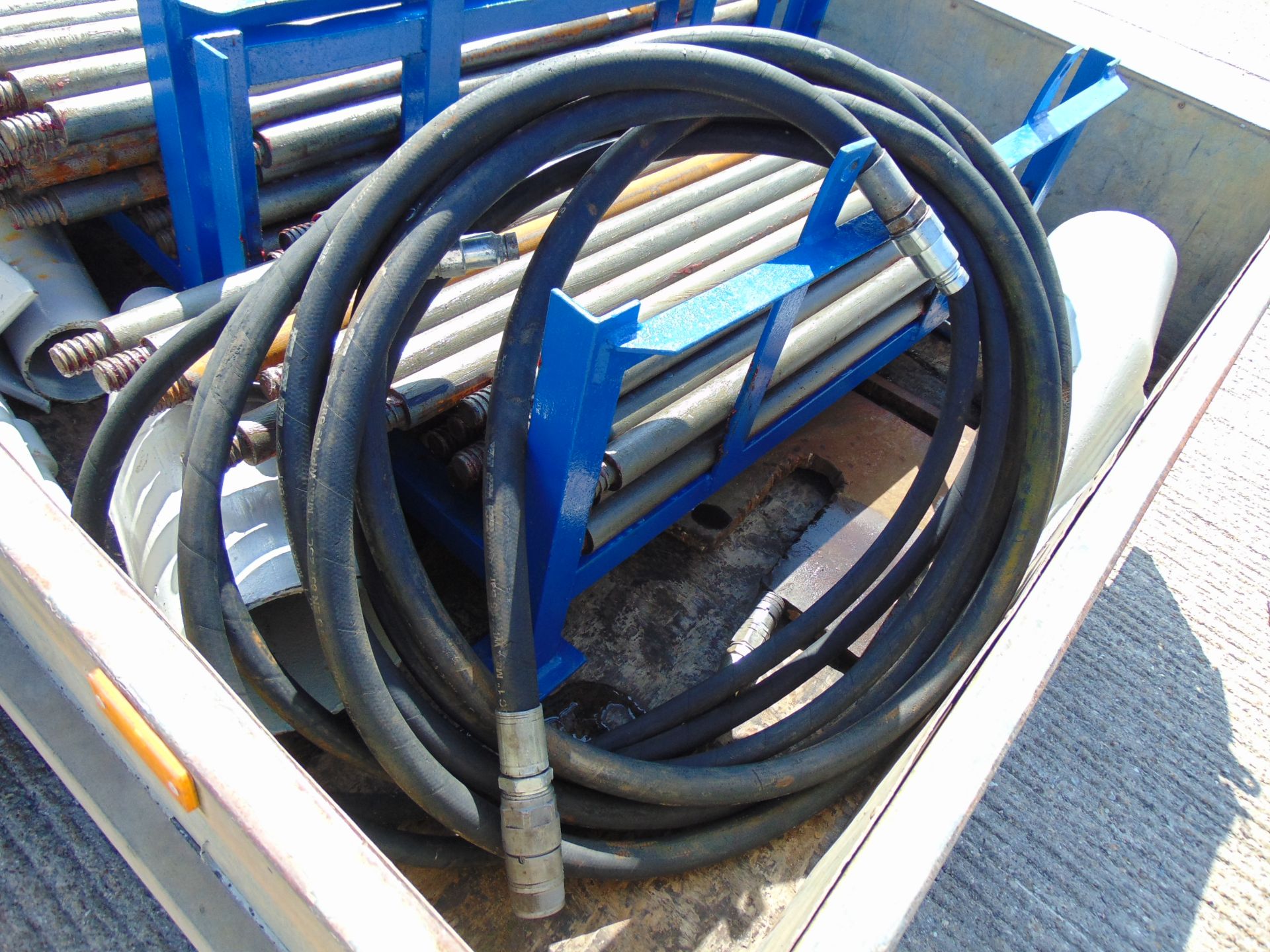 Grundoburst Trailer Mounted 40 ton Pipe Bursting Rig and Hoses - Image 17 of 24