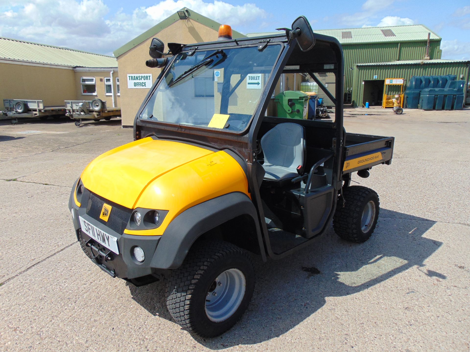 2011 JCB Workmax Groundhog 4WD Diesel Utility Vehicle ONLY 591 HOURS! - Image 3 of 19