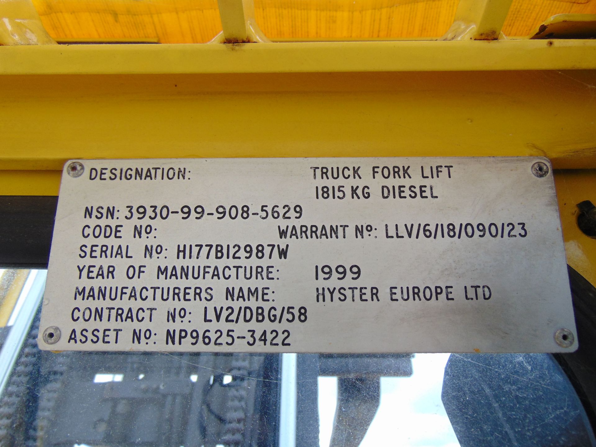 Hyster H2.50XM Counter Balance Diesel Forklift C/W Side Shift ONLY 763 Hours! - Image 18 of 20