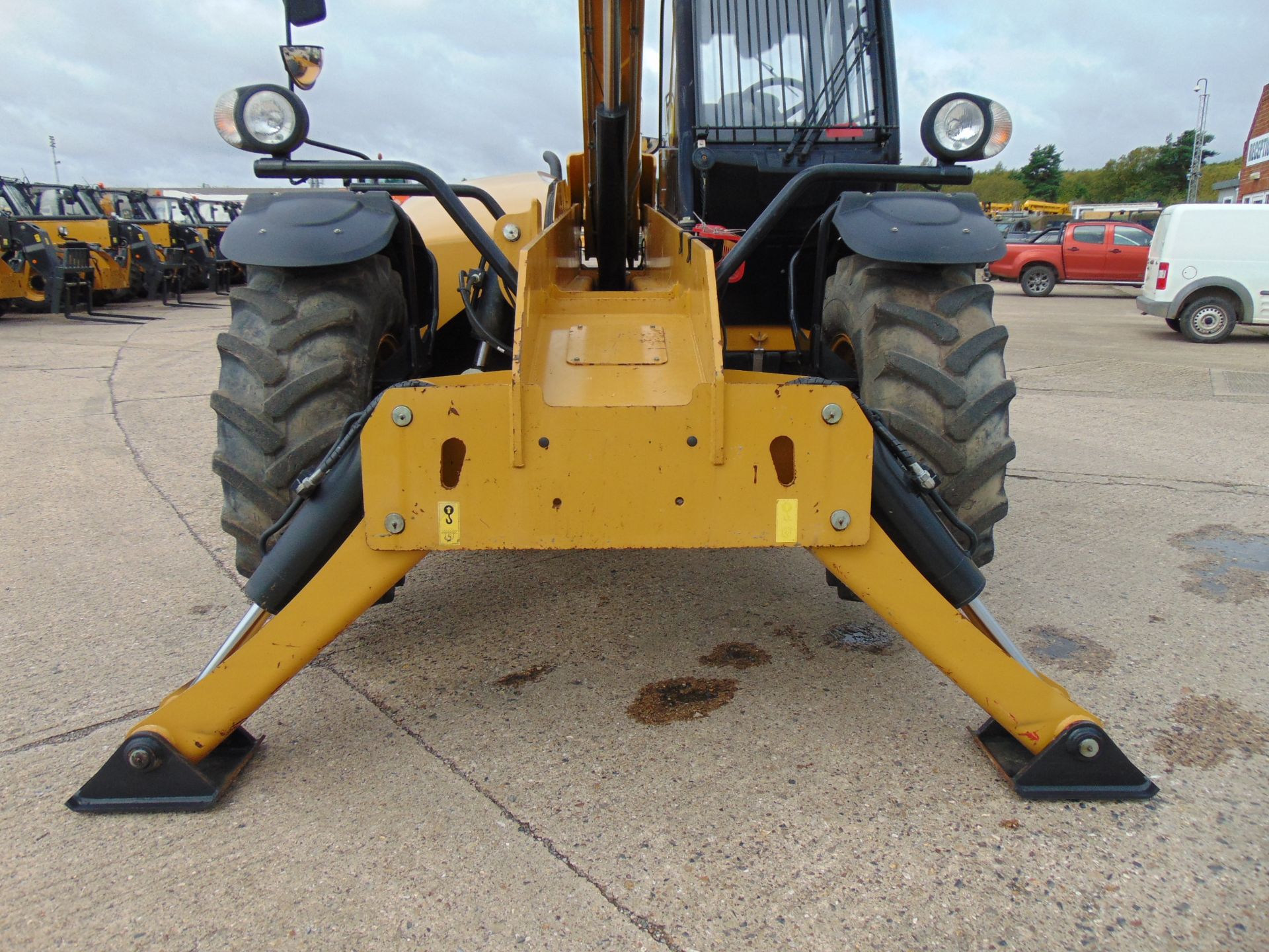 2014 Caterpillar TH414C GC 3.6 ton Telehandler - Image 4 of 18