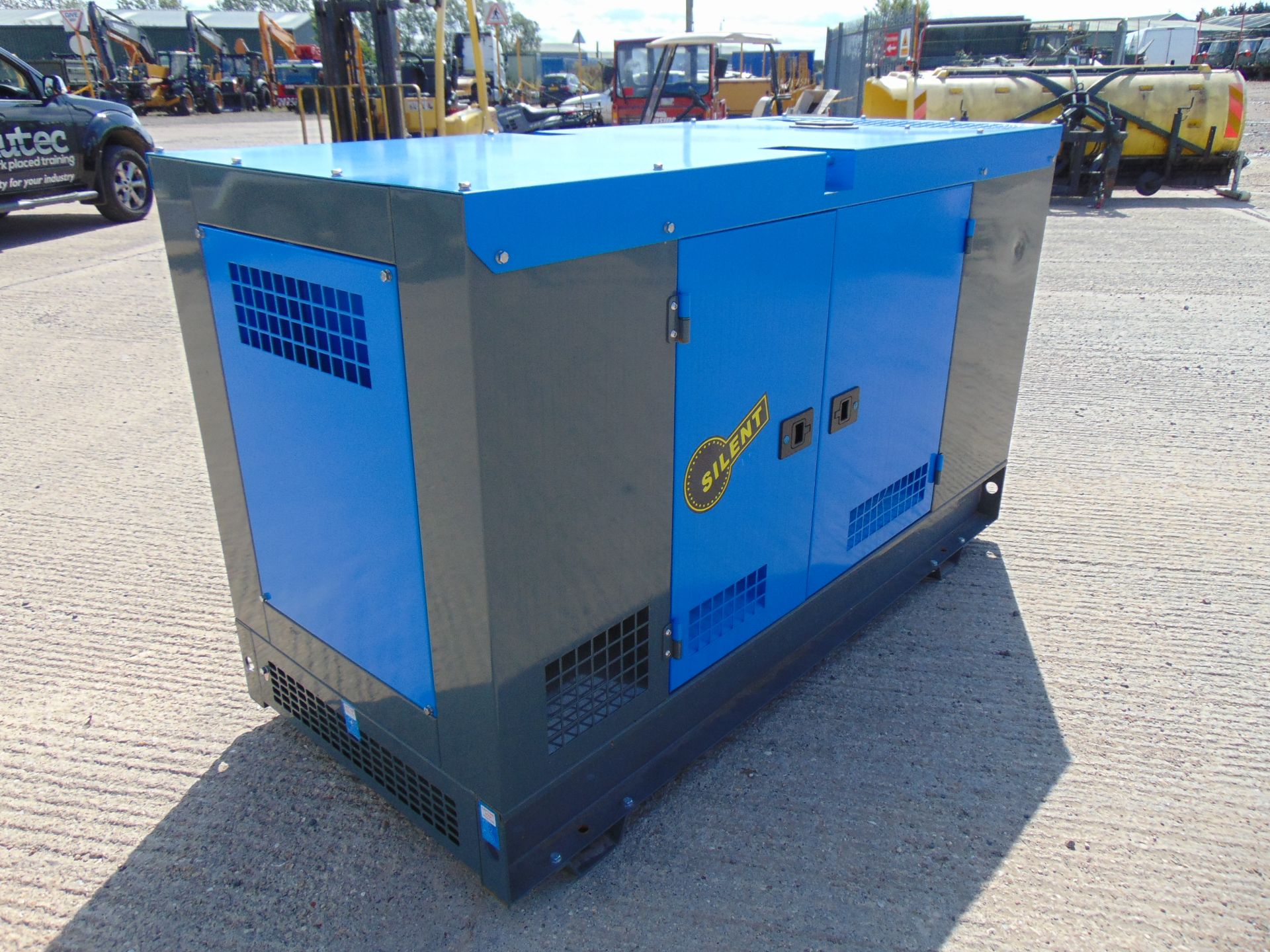 UNISSUED WITH TEST HOURS ONLY 50 KVA 3 Phase Silent Diesel Generator Set - Image 5 of 18