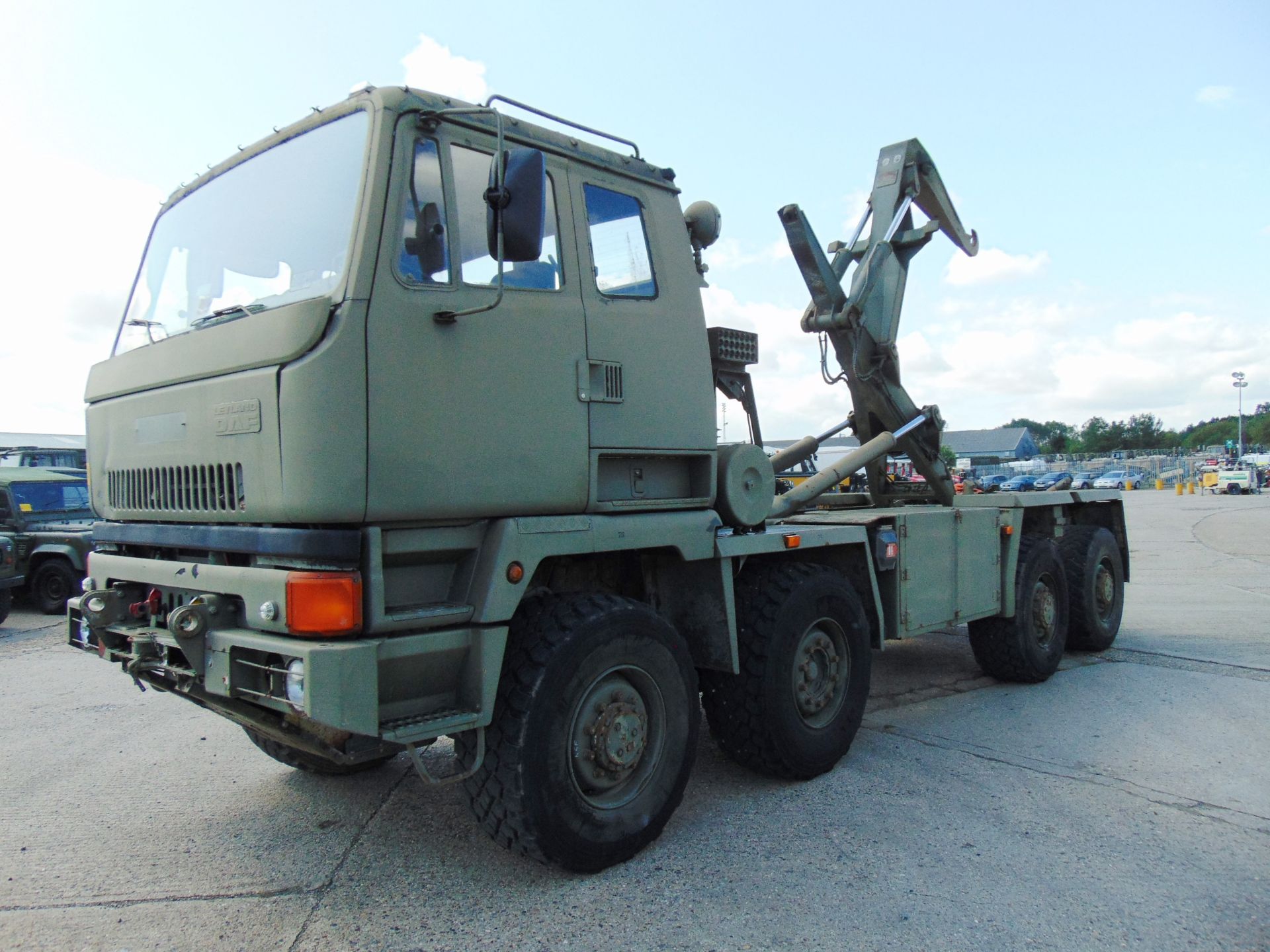 DAF 8x6 DROPS Multilift LHD Hook Loader - Image 6 of 18