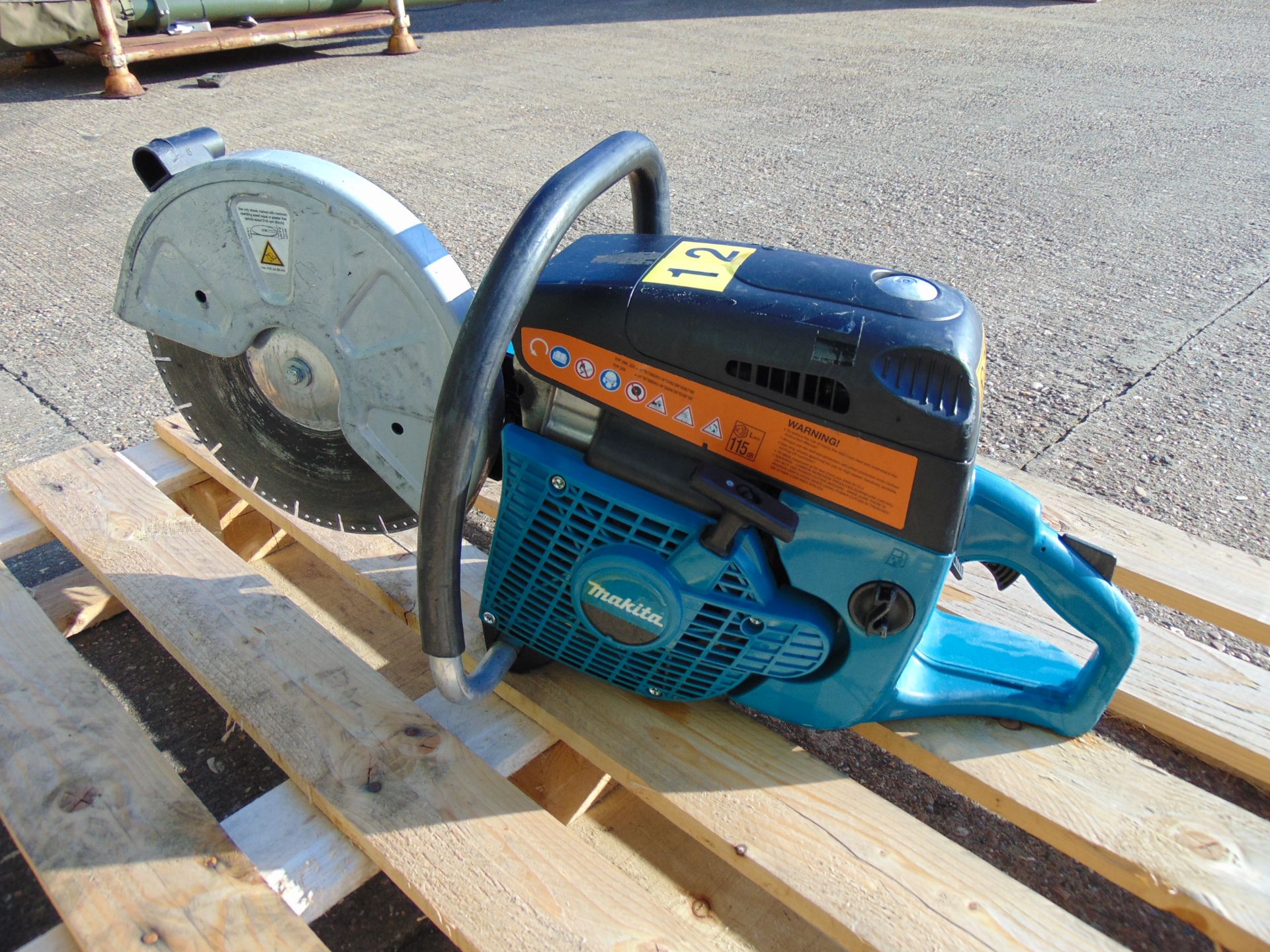 Makita DPC6430 Petrol Disc Cutter - Image 4 of 7