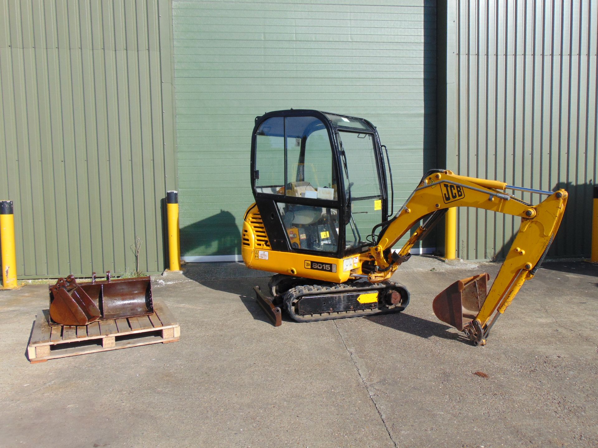 2004 JCB 8015 1.5 tonne Mini Digger ONLY 2,592 HOURS!