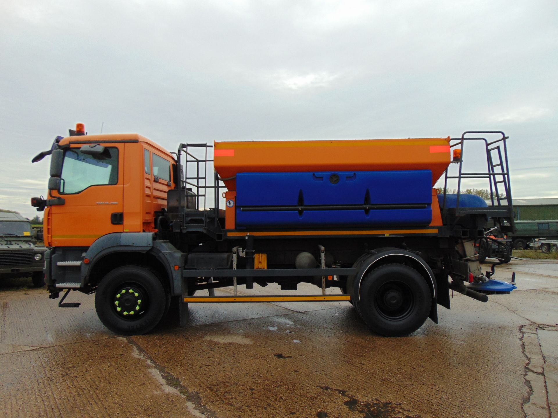 2008 MAN TGM 18.280 18T 4wd Gritter Lorry C/W Schmidt Gritter Body - Image 5 of 20