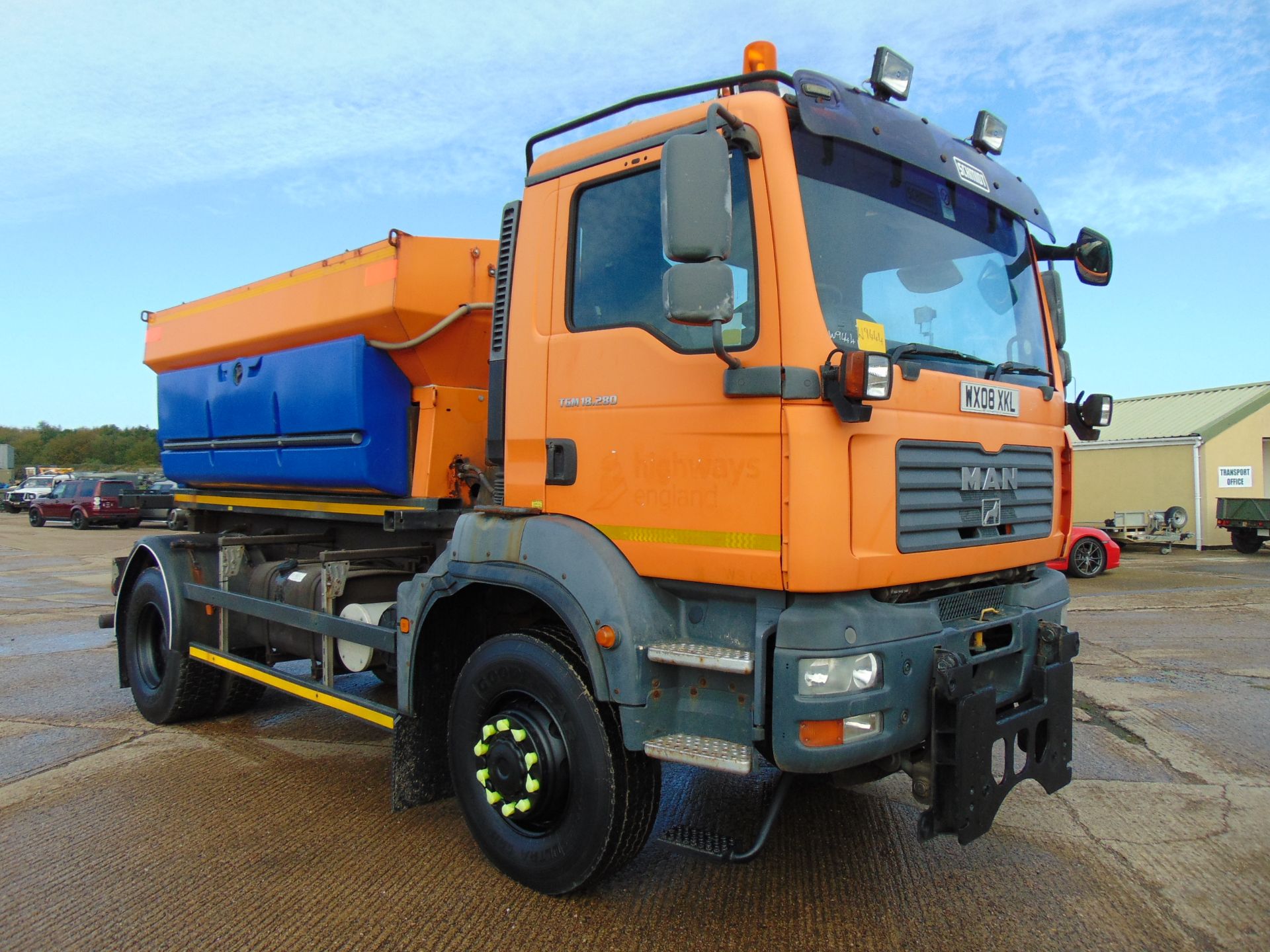 2008 MAN TGM 18.280 18T 4wd Gritter Lorry C/W Schmidt Gritter Body - Image 3 of 21