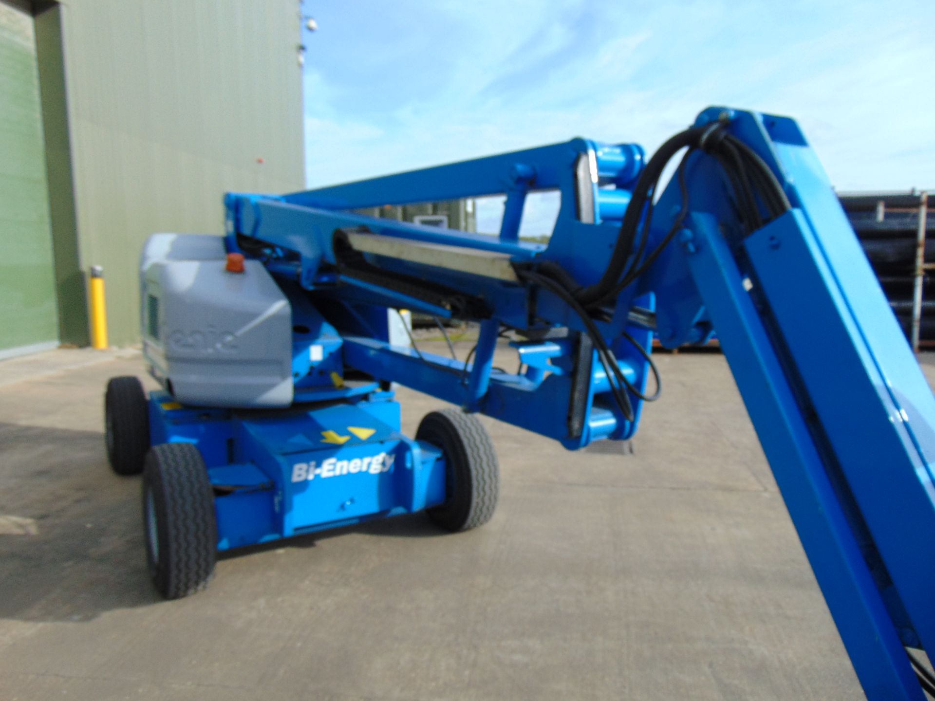 2005 Genie Z45-25J Diesel Articulated Boom Lift ONLY 775 HOURS - Image 14 of 24