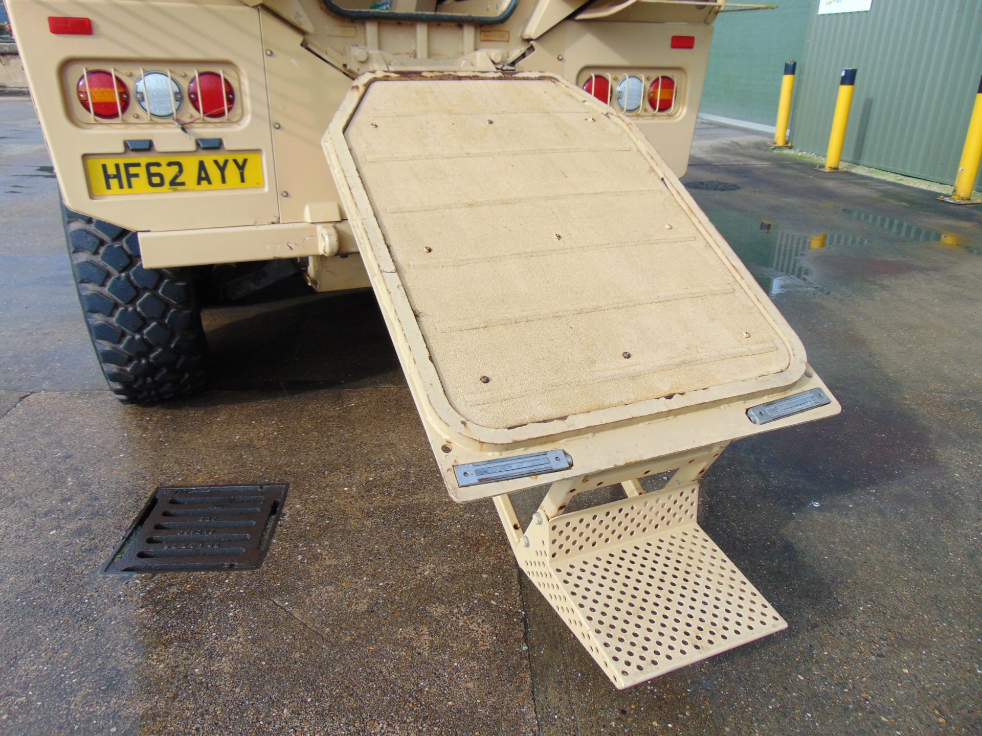 2012 RANGER 8x8 Armoured Personnel Carrier ONLY 1,354 MILES! - Image 11 of 46