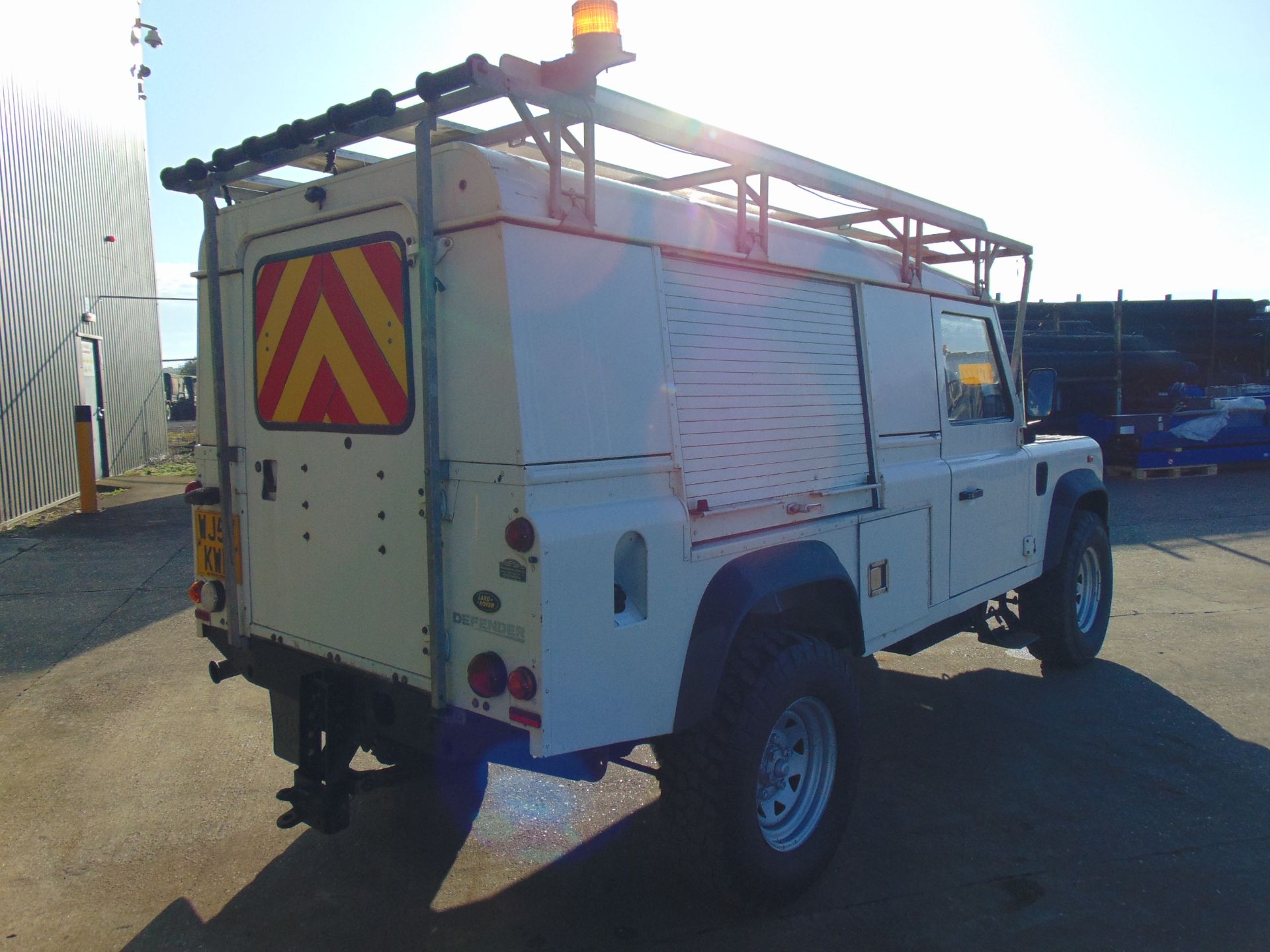 Land Rover Defender 110 Puma Hardtop 4x4 Special Utility (Mobile Workshop) complete with Winch - Image 6 of 23