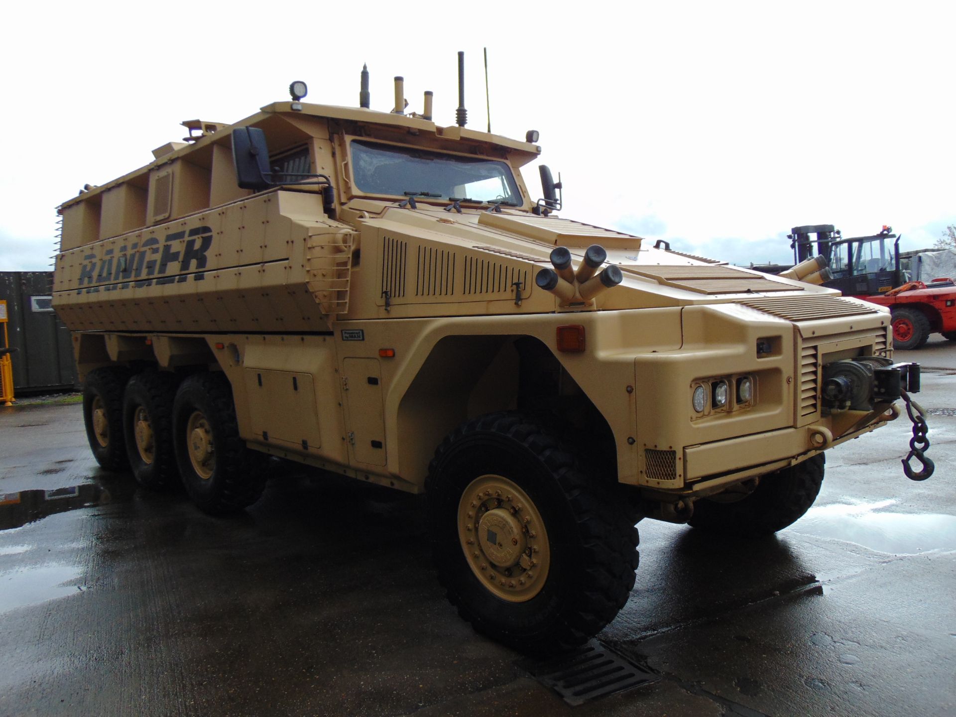 2012 RANGER 8x8 Armoured Personnel Carrier ONLY 1,354 MILES! - Image 4 of 46