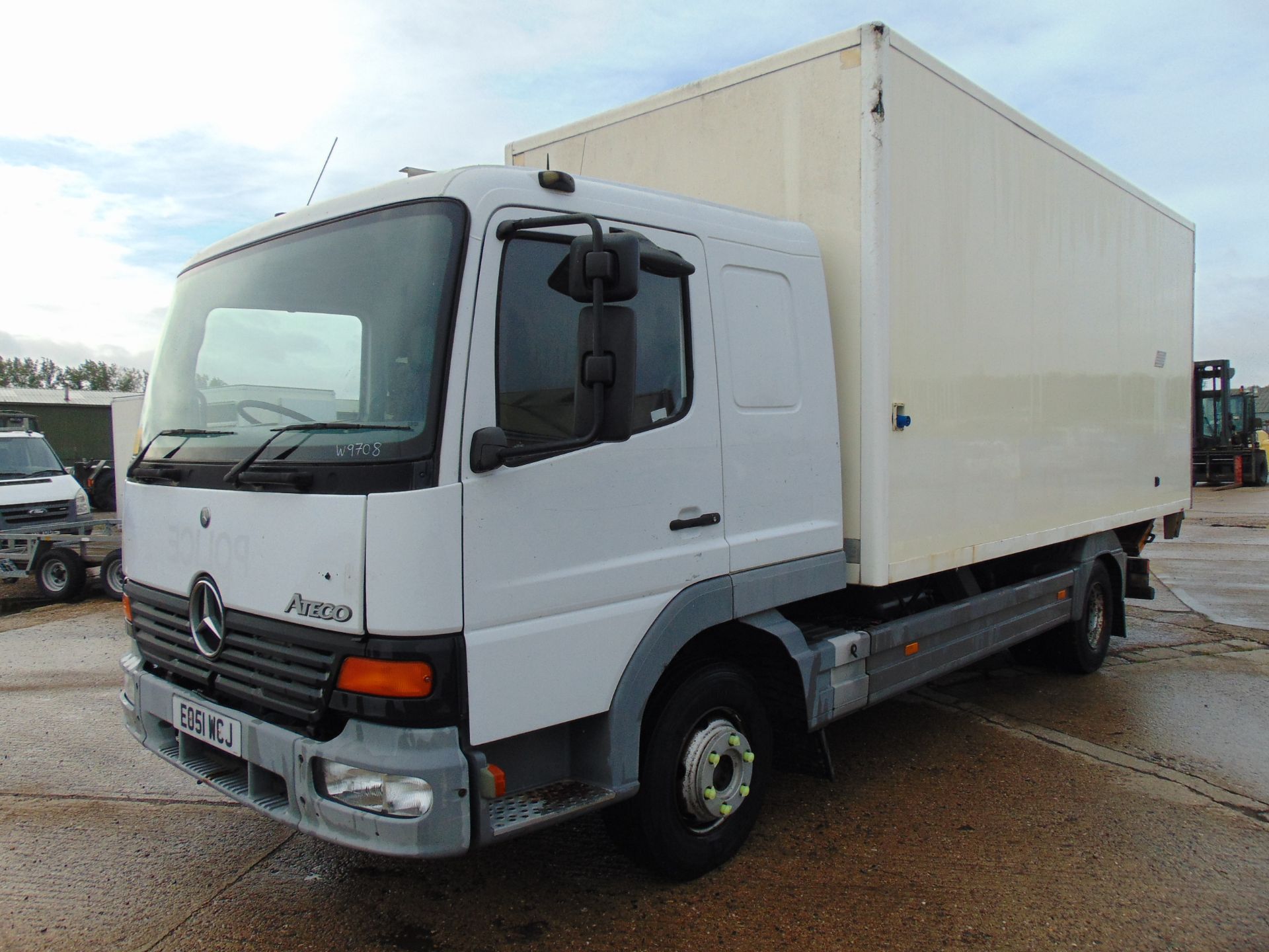 2001 Mercedes Benz Atego 1018 Box Truck C/W Tail Lift - Image 3 of 21