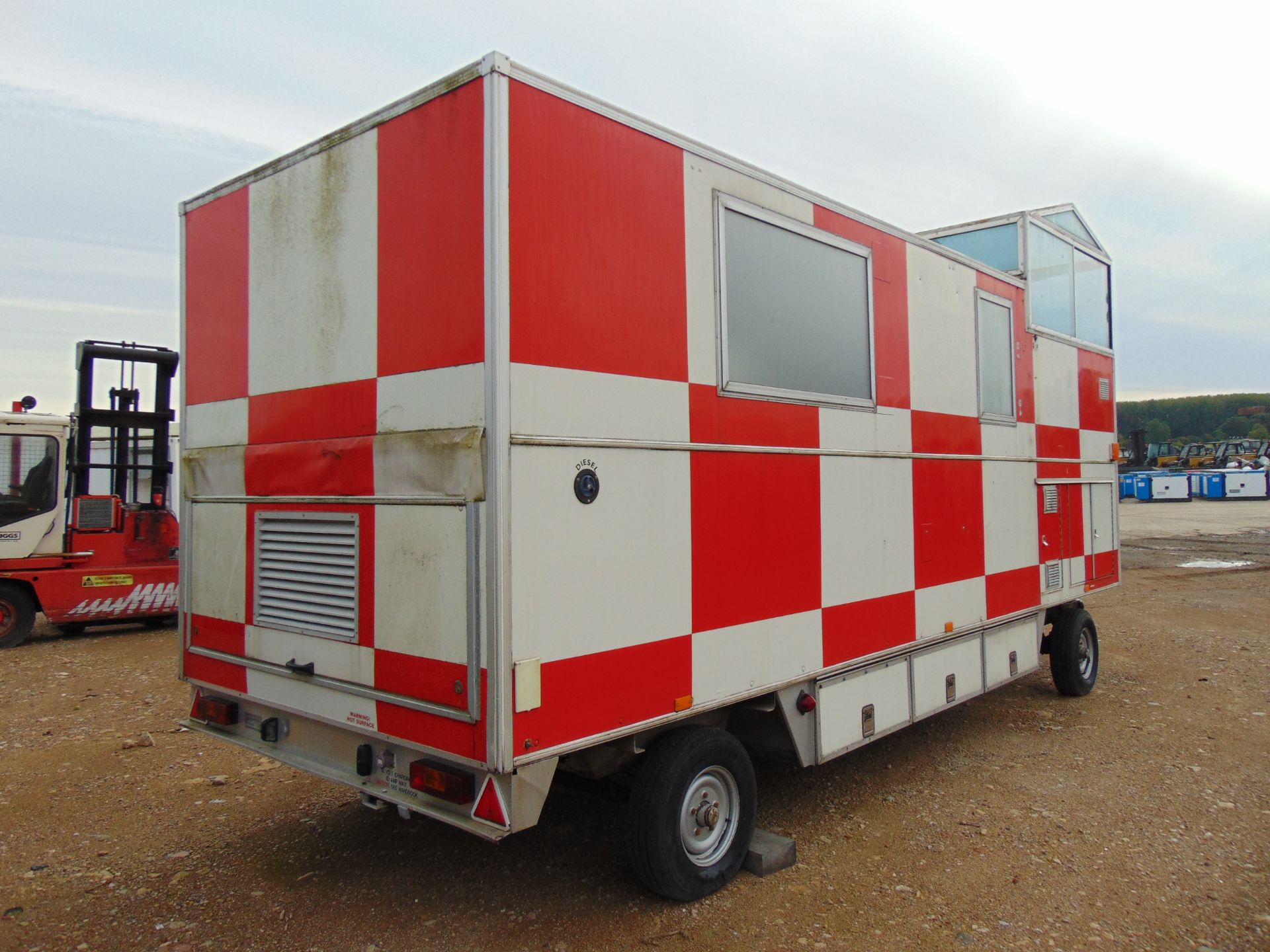 Ex Royal Air Force Mobile Observation and Command Centre - Image 6 of 21