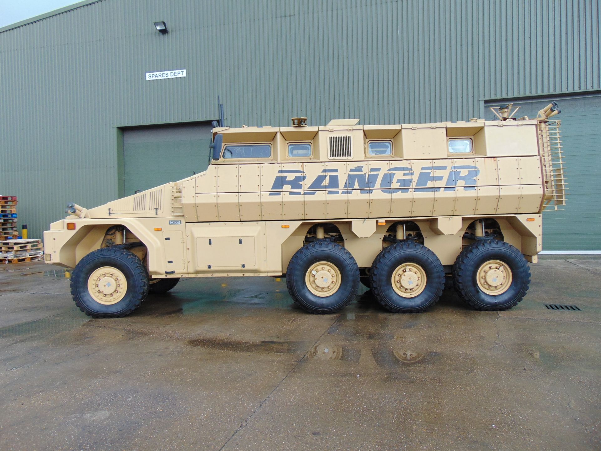 2012 RANGER 8x8 Armoured Personnel Carrier ONLY 1,354 MILES! - Image 31 of 46