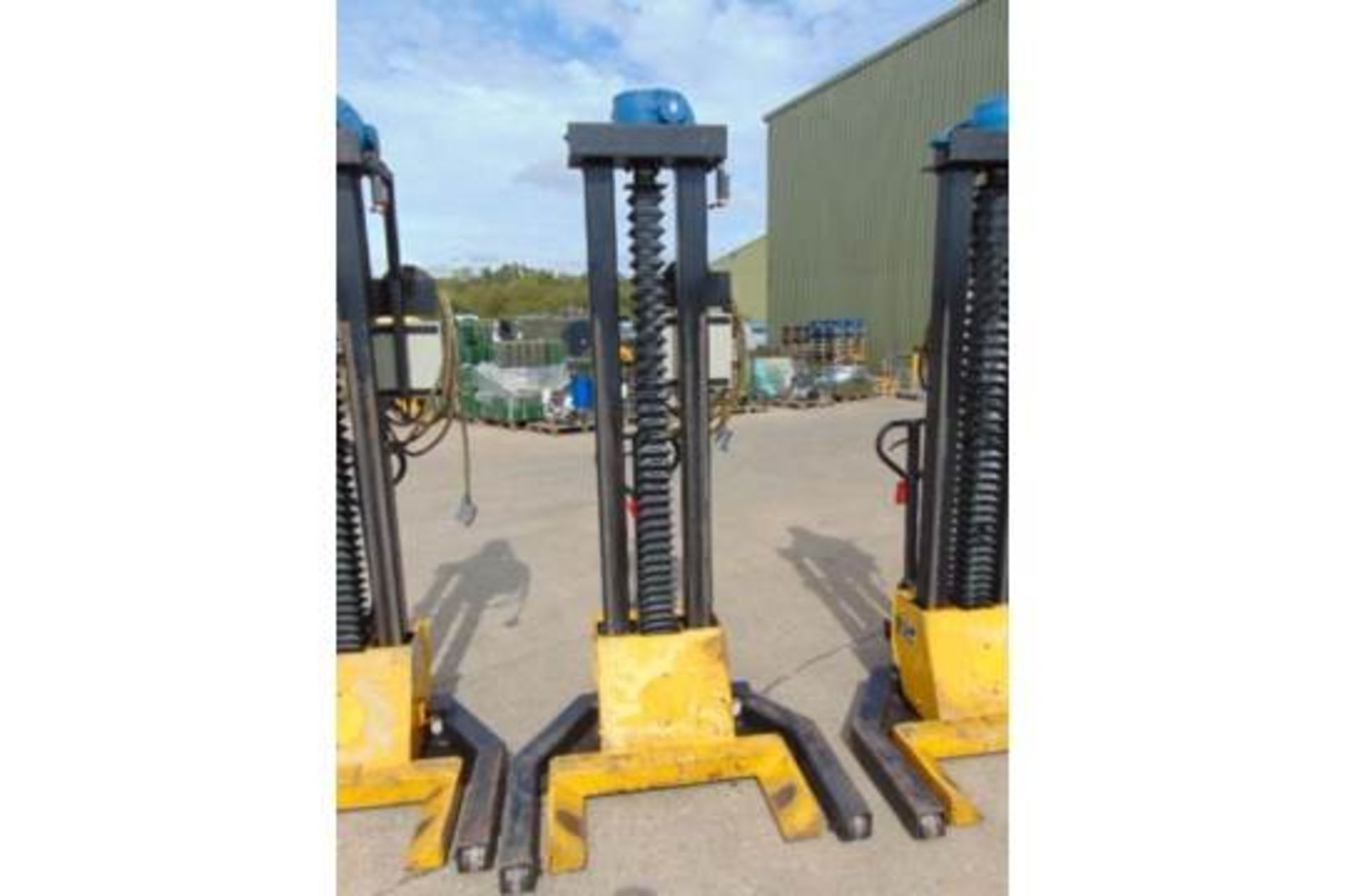 Set of 4 Somers 4T Mobile Column Vehicle Lifts (4T Per Column) - Image 10 of 18