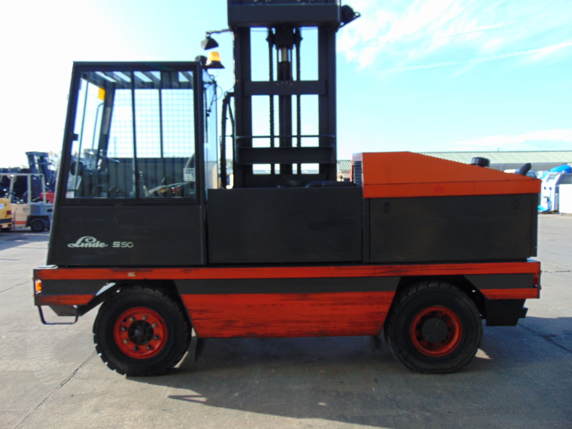 Linde S50 Sideloader Diesel Forklift - Image 10 of 22