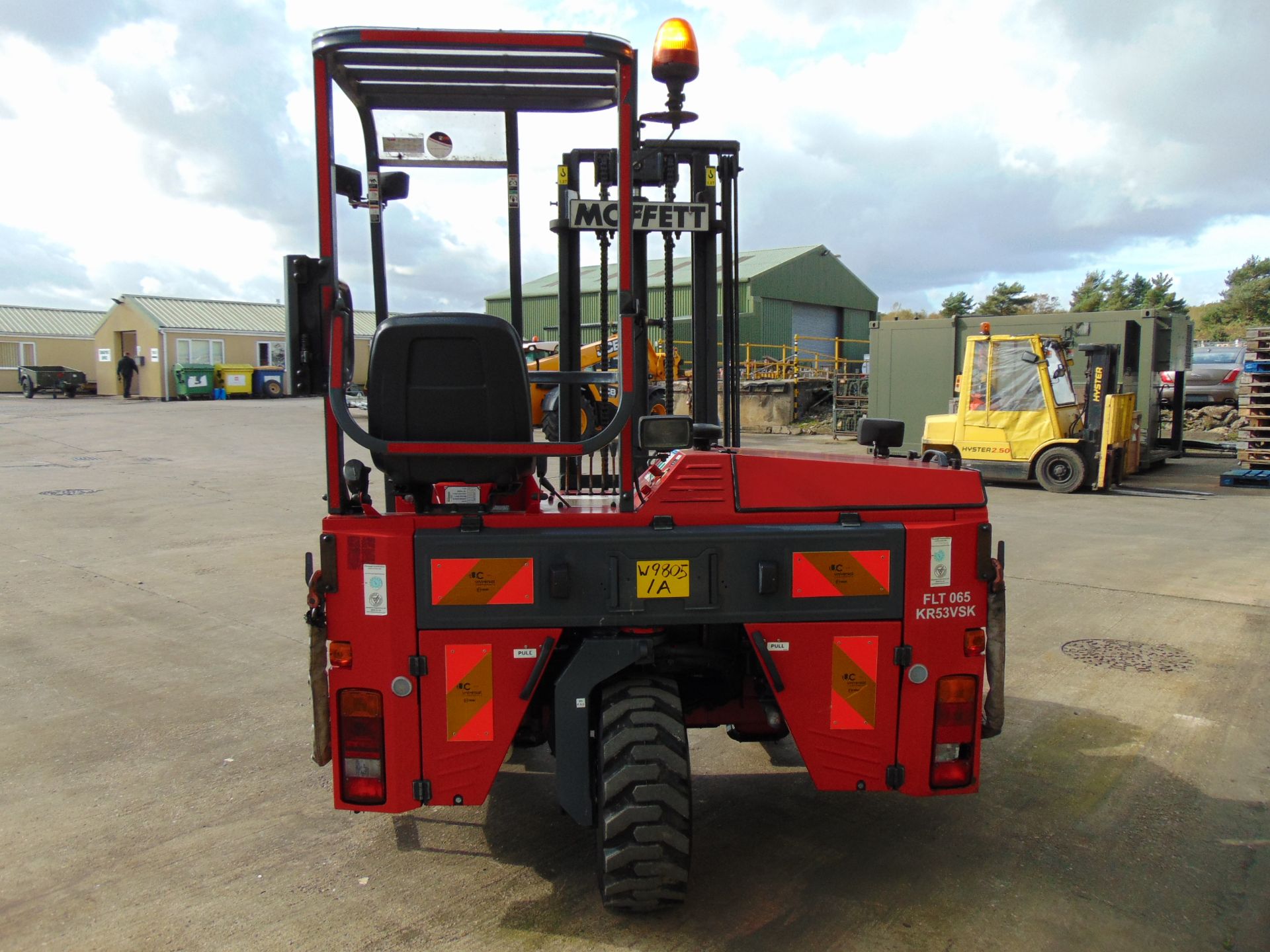 2003 Moffett Mounty M2003 Truck Mounted Forklift complete with Meijer Hydraulic Extension Forks - Image 10 of 30