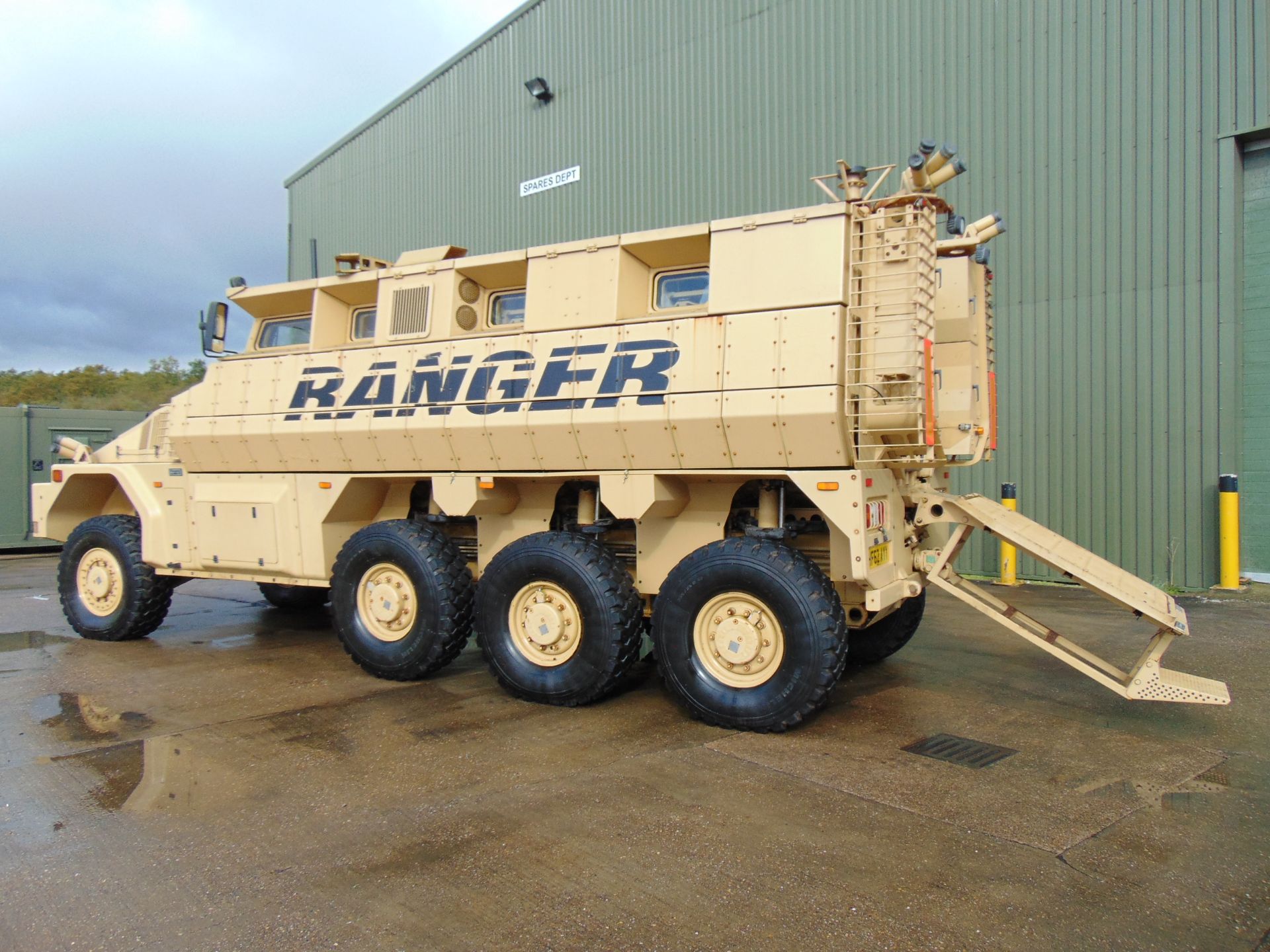 2012 RANGER 8x8 Armoured Personnel Carrier ONLY 1,354 MILES! - Image 9 of 46