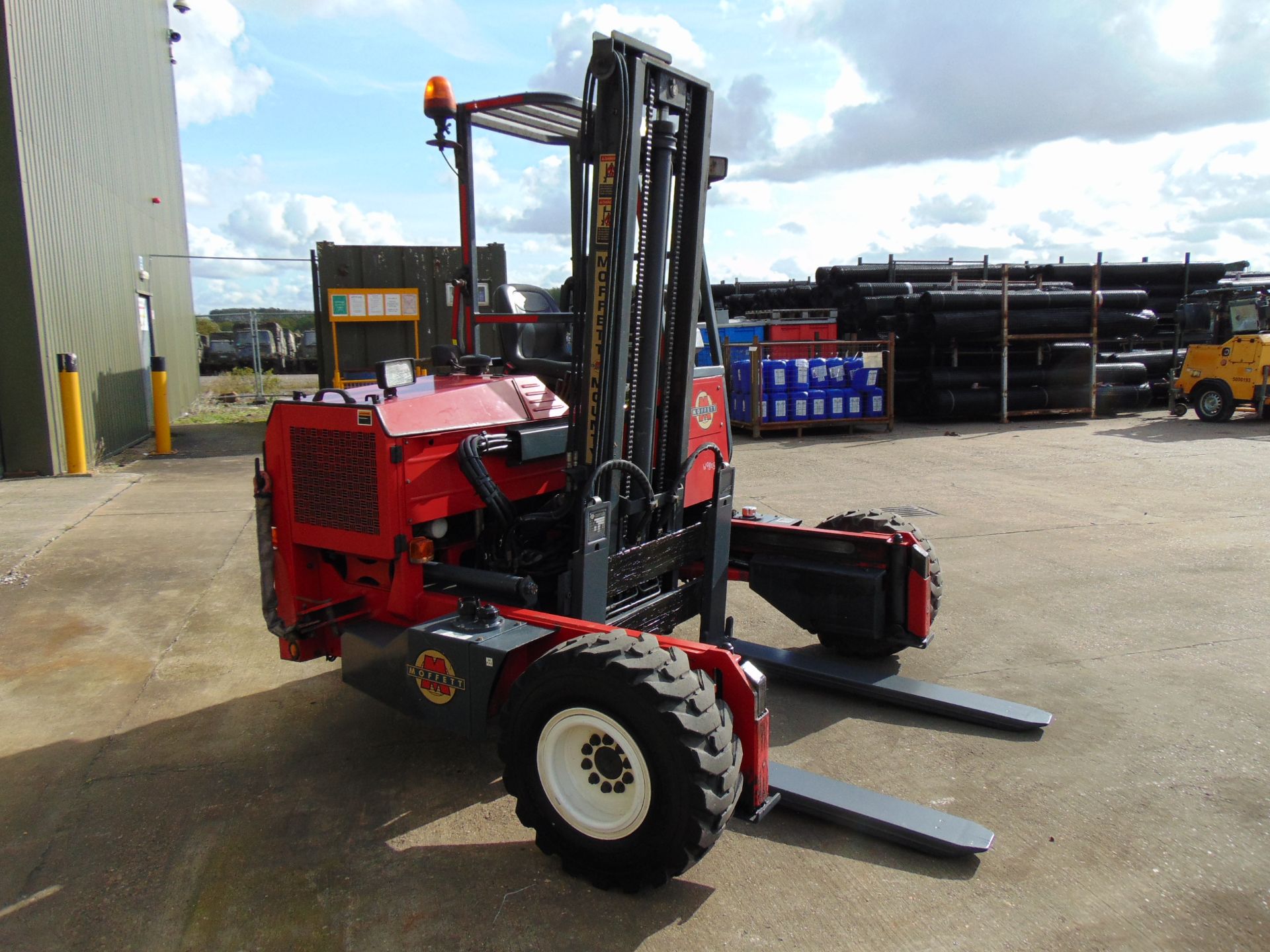 2003 Moffett Mounty M2003 Truck Mounted Forklift complete with Meijer Hydraulic Extension Forks - Image 8 of 30