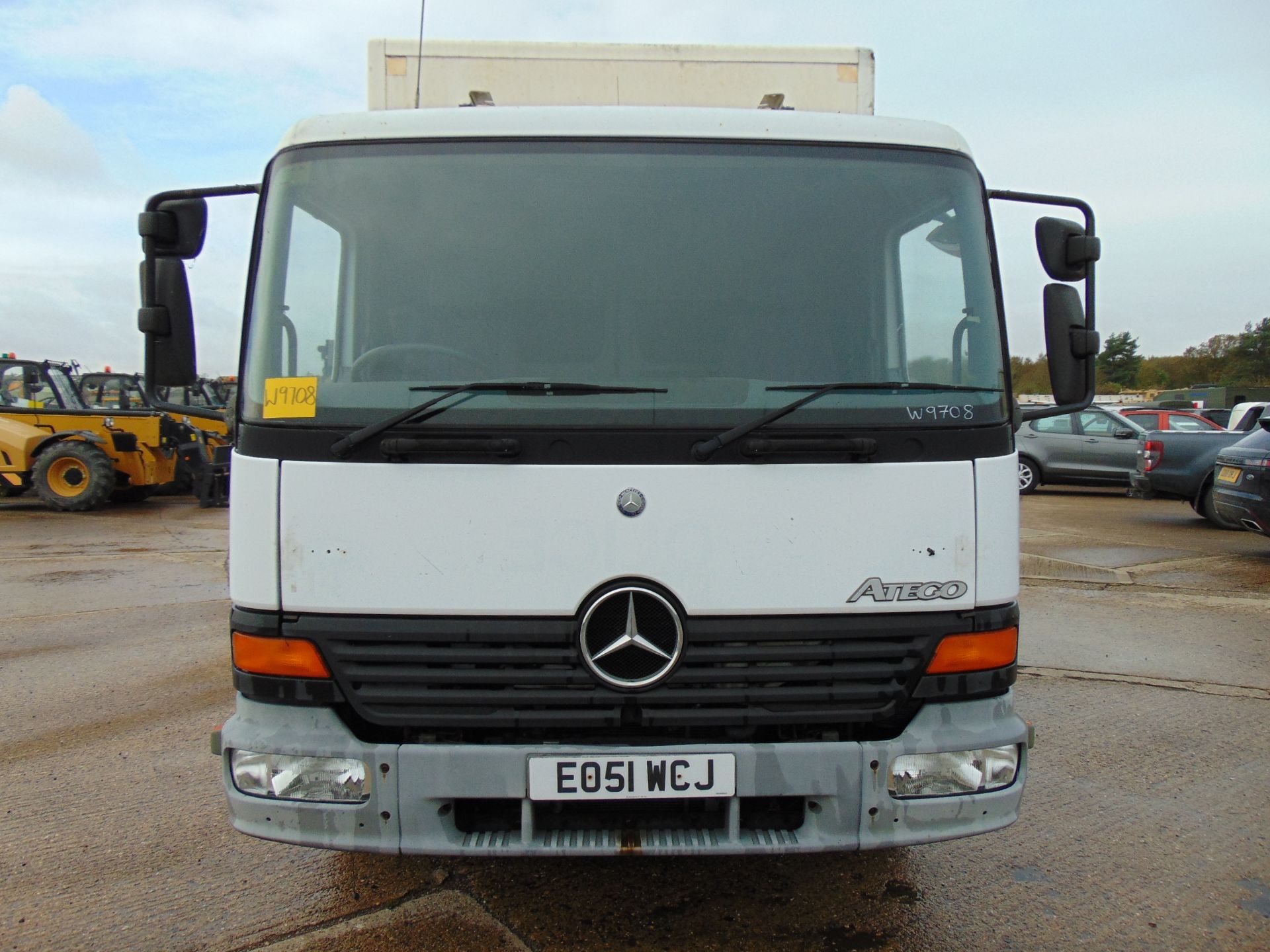 2001 Mercedes Benz Atego 1018 Box Truck C/W Tail Lift - Image 2 of 21
