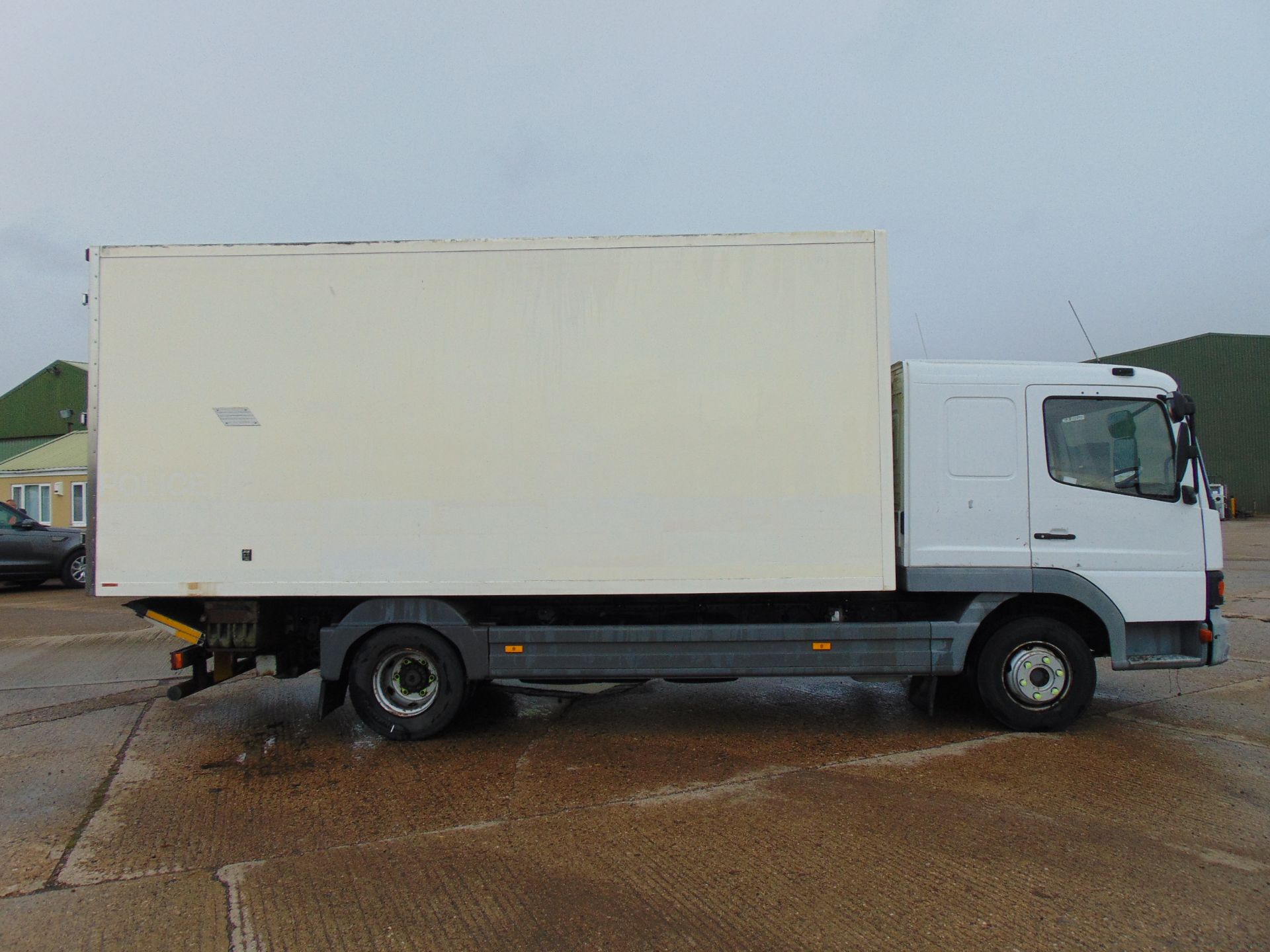 2001 Mercedes Benz Atego 1018 Box Truck C/W Tail Lift - Image 5 of 21