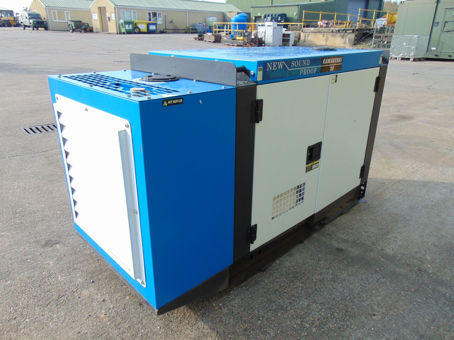 UNISSUED 30 KVA 3 Phase Silent Diesel Generator Set - Bild 4 aus 14