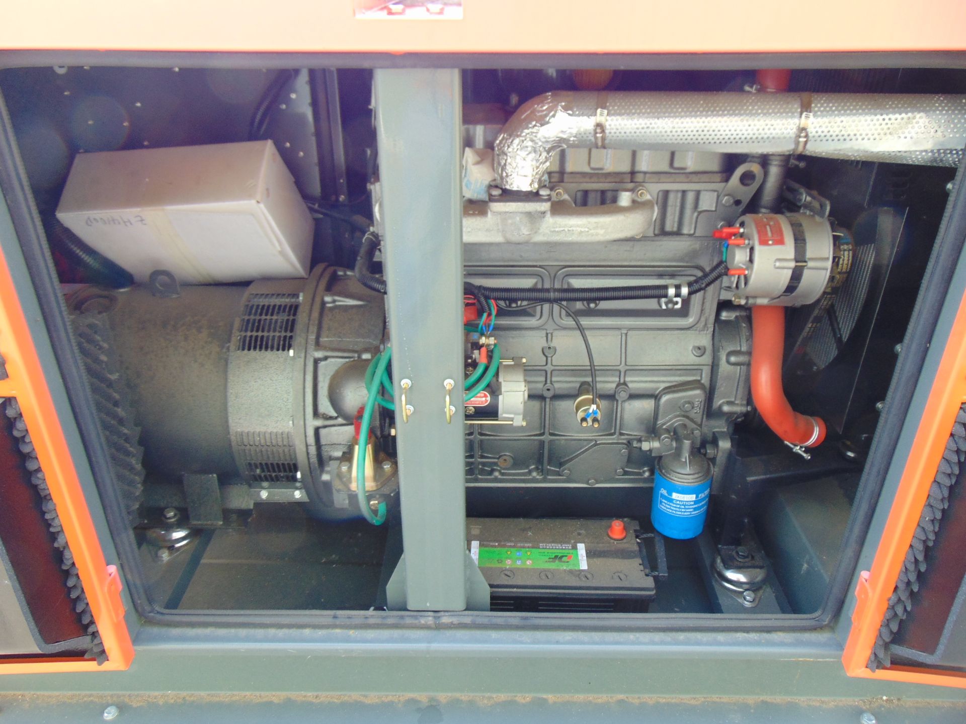 UNISSUED 50 KVA 3 Phase Silent Diesel Generator Set - Bild 15 aus 17