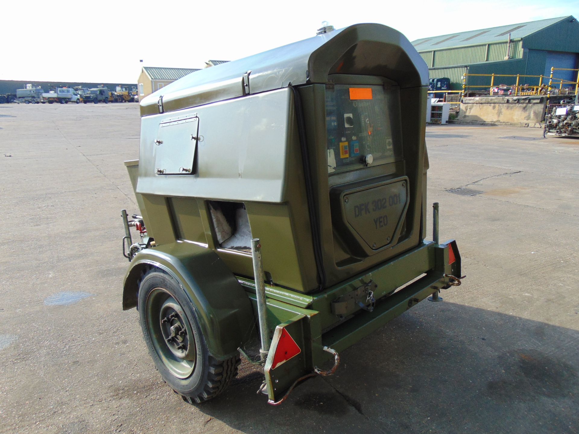 Ex Uk Royal Air Force Trailer Mounted 25 KVA Generator - Image 4 of 17