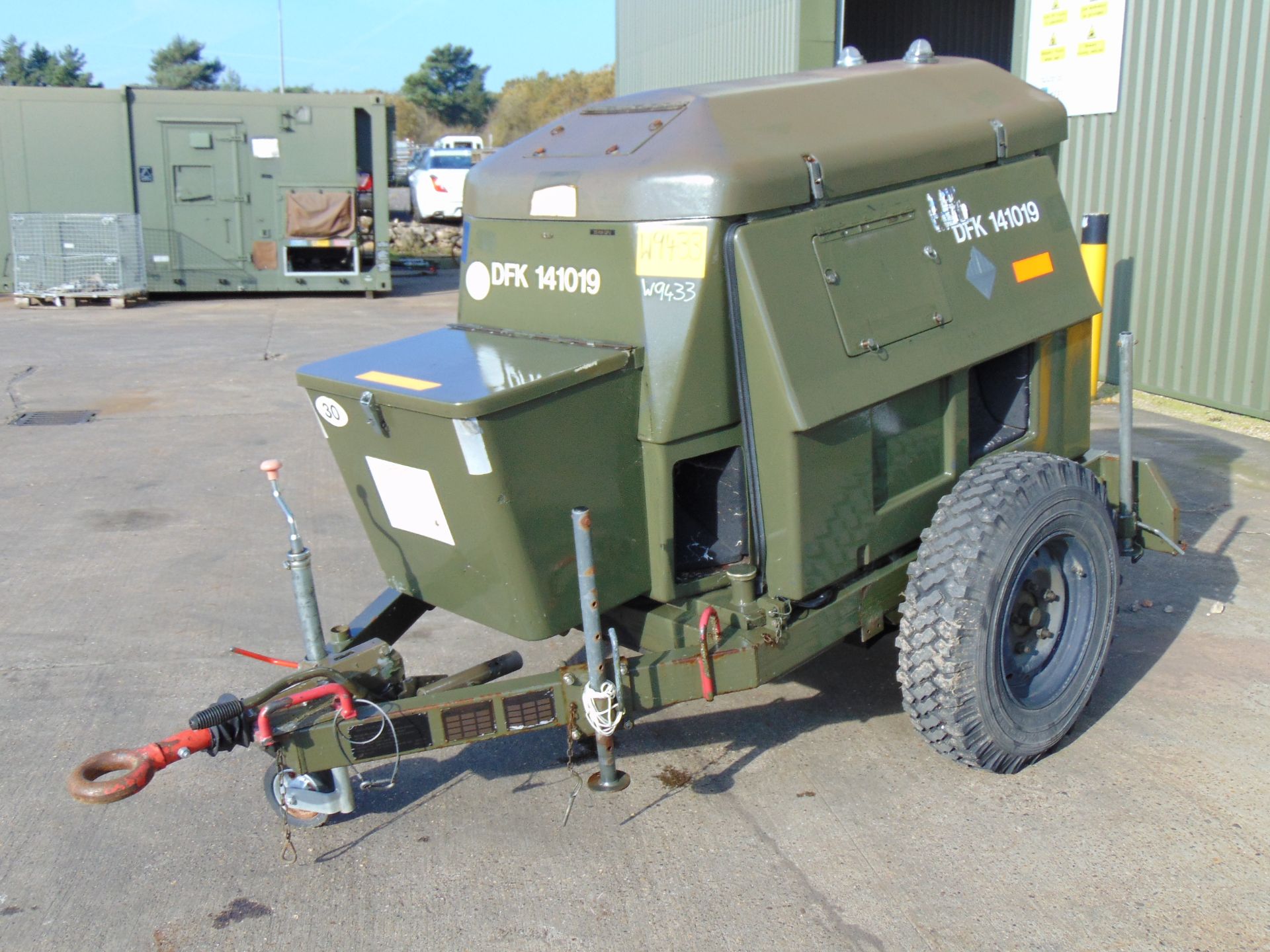 Ex Uk Royal Air Force Trailer Mounted 25 KVA Generator - Image 2 of 15