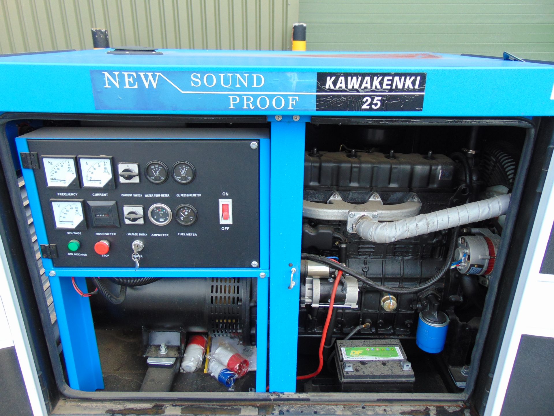 UNISSUED 25 KVA 3 Phase Silent Diesel Generator Set - Bild 7 aus 13