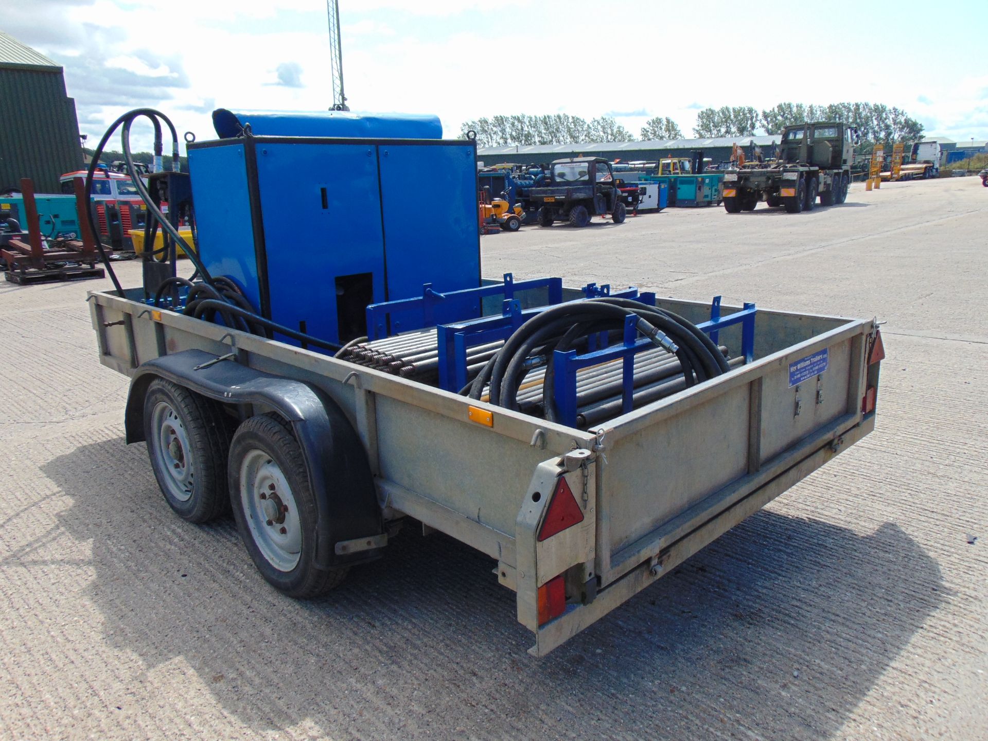 Grundoburst Trailer Mounted 40 ton Pipe Bursting Rig and Hoses - Image 2 of 24