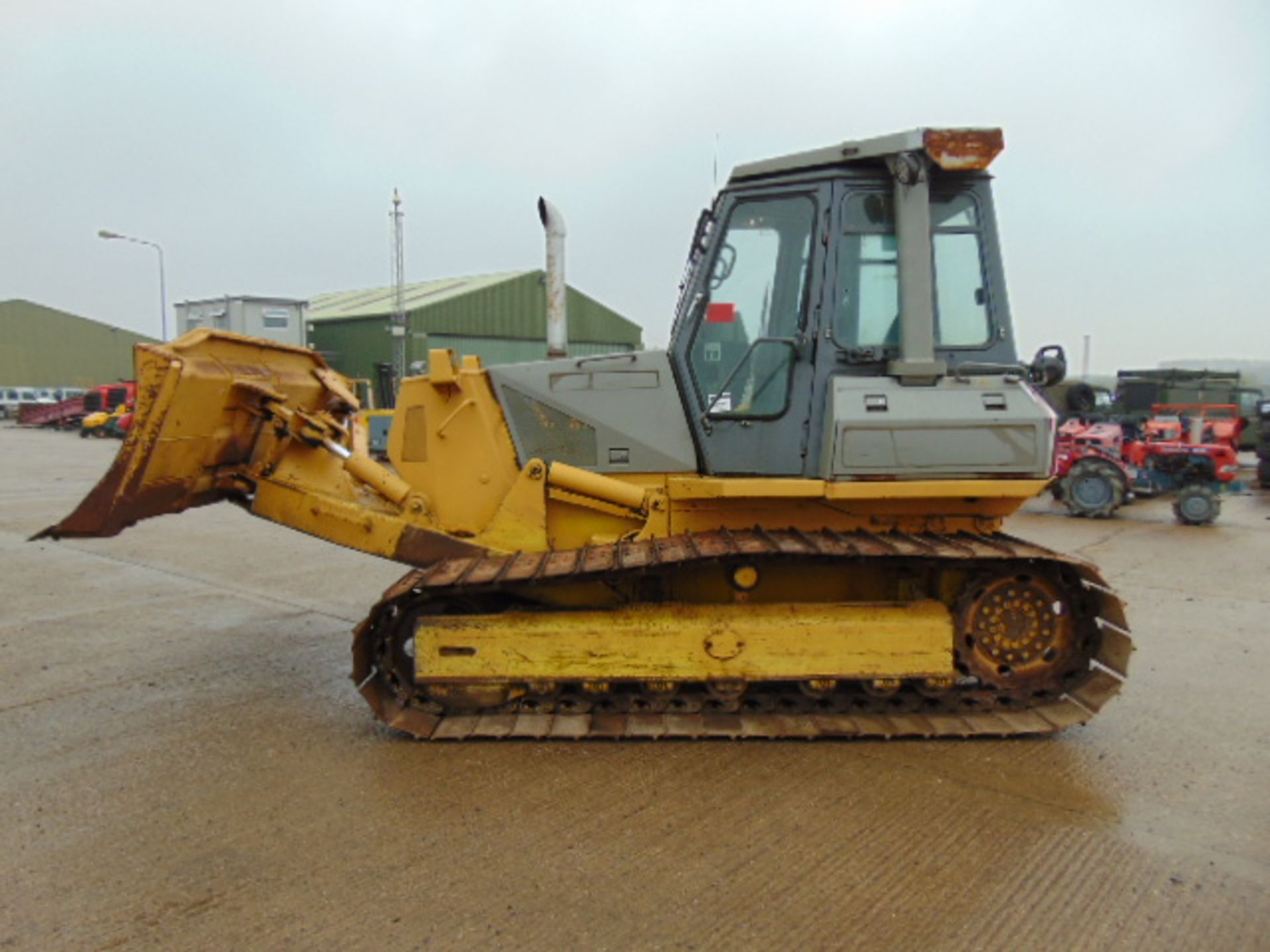 Komatsu D41 P-6 Bull Dozer Crawler Tractor - Image 4 of 20