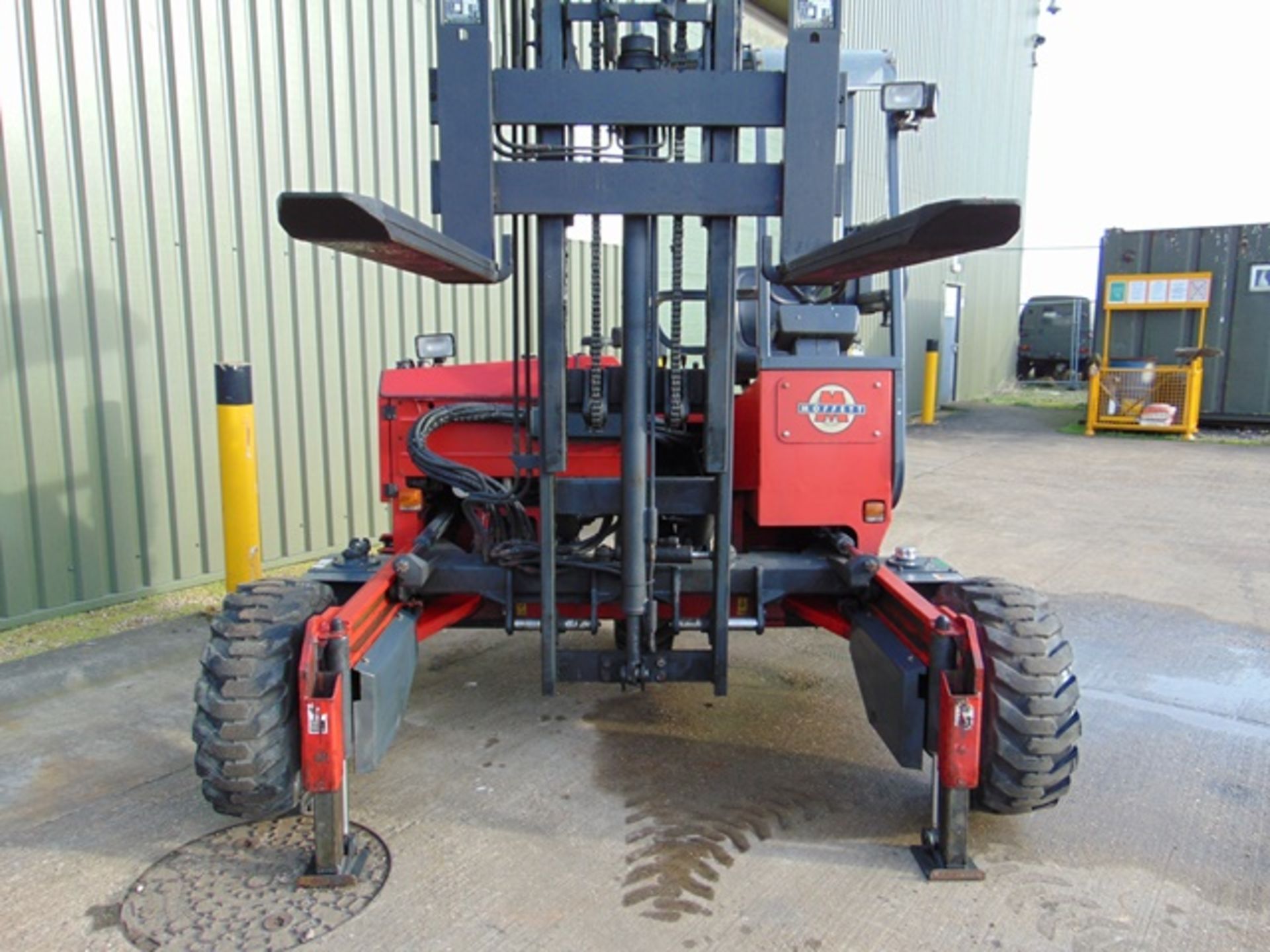 2003 Moffett Mounty M2003 Truck Mounted Forklift complete with Meijer Hydraulic Extension Forks - Image 6 of 20