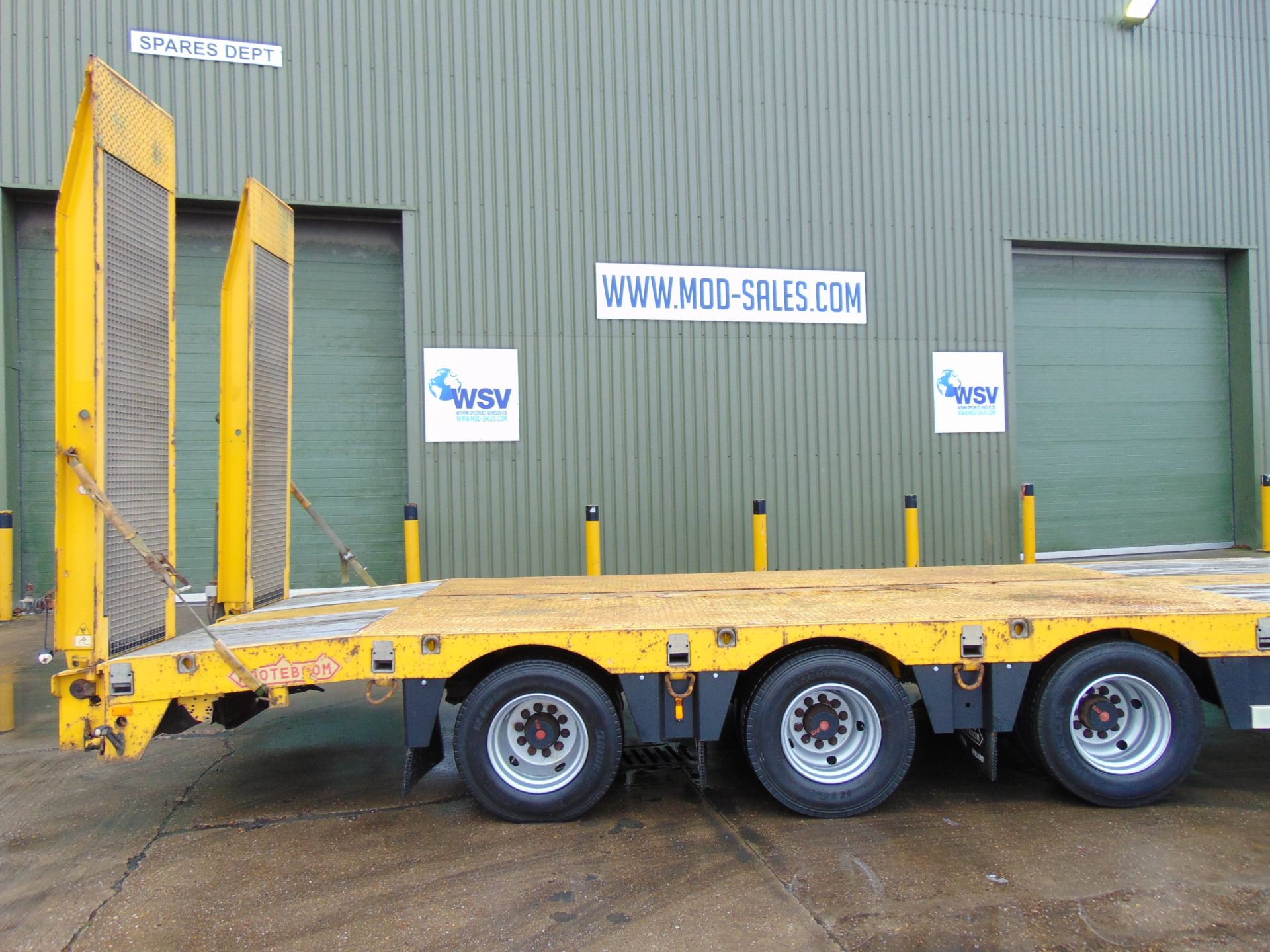 2010 Nooteboom OSDS 48-03 Tri Axle Low Loader Trailer - Image 10 of 31