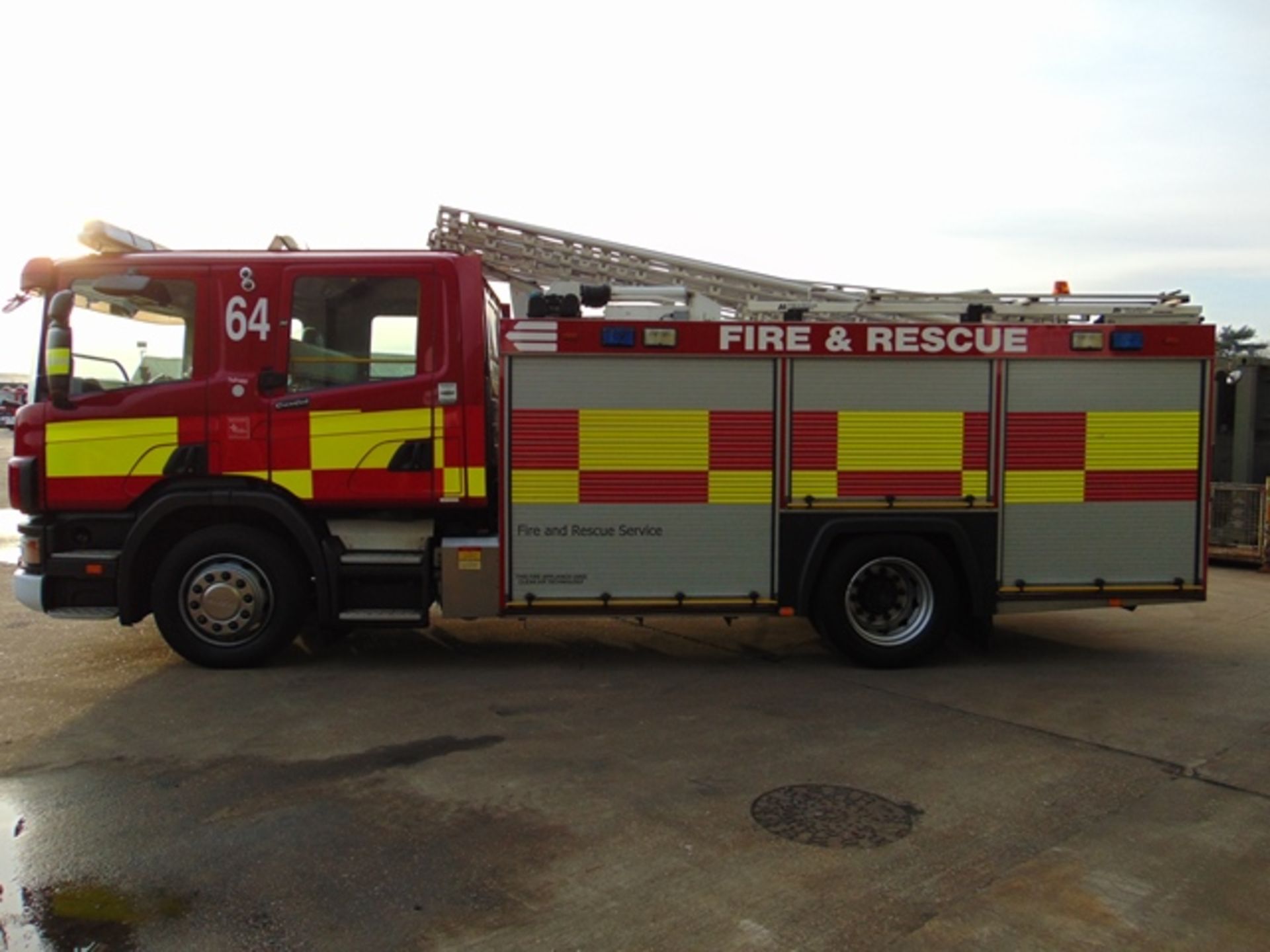 Scania 94D 260 / Emergency One Fire Engine ONLY 60,588km! - Image 5 of 31