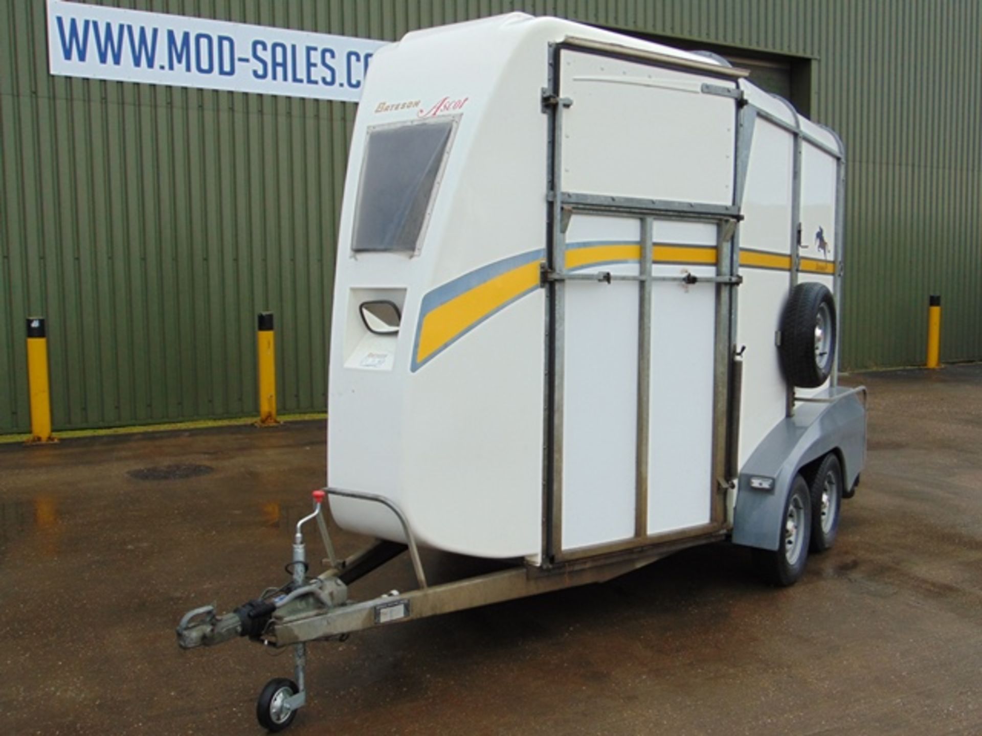 Bateson Ascot Twin Axle 2 Horse Trailer - Image 16 of 21