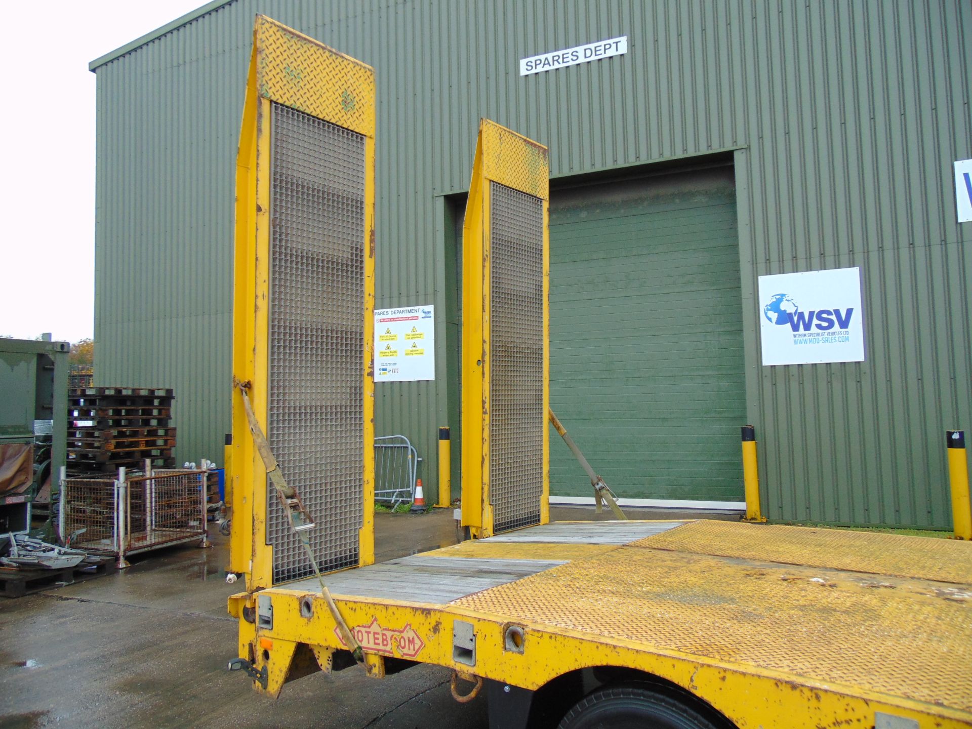 2010 Nooteboom OSDS 48-03 Tri Axle Low Loader Trailer - Image 8 of 31