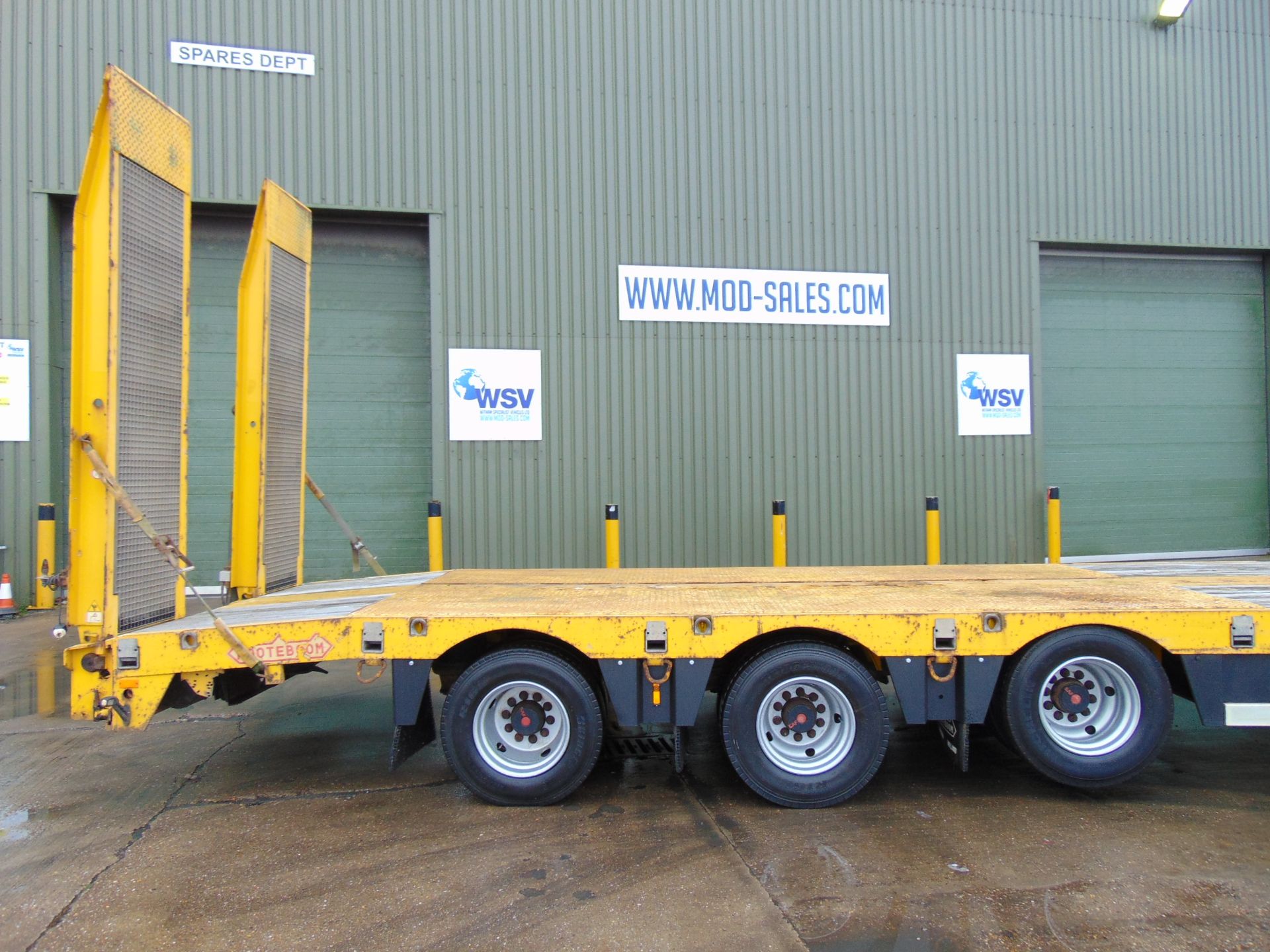 2010 Nooteboom OSDS 48-03 Tri Axle Low Loader Trailer - Image 9 of 31