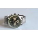 A gent's Breitling Navitimer chronograph wristwatch, stainless steel case with expanding strap,